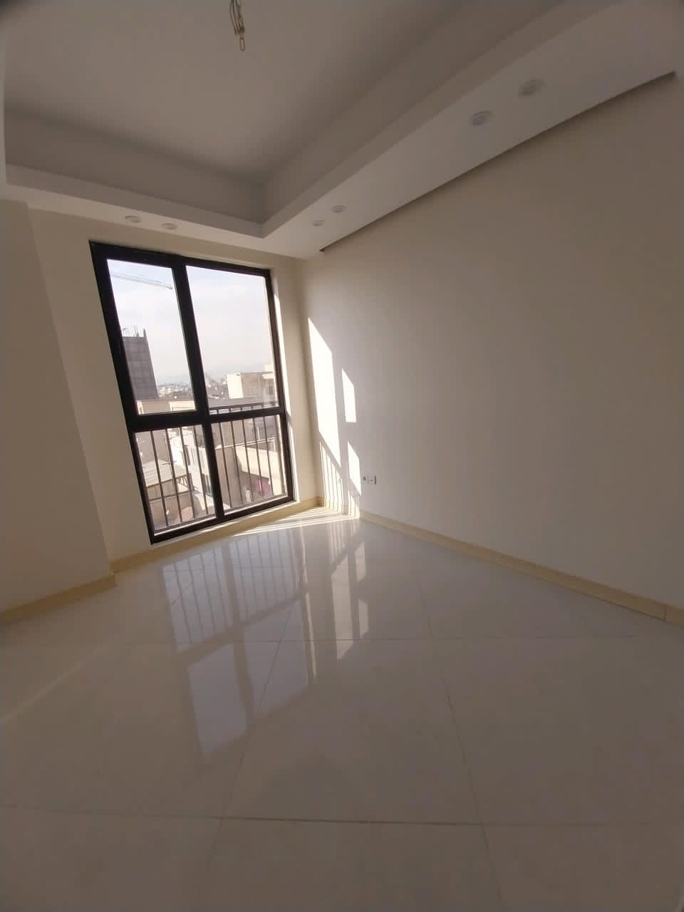 فروش آپارتمان120متر نارمک سالن ورزشی