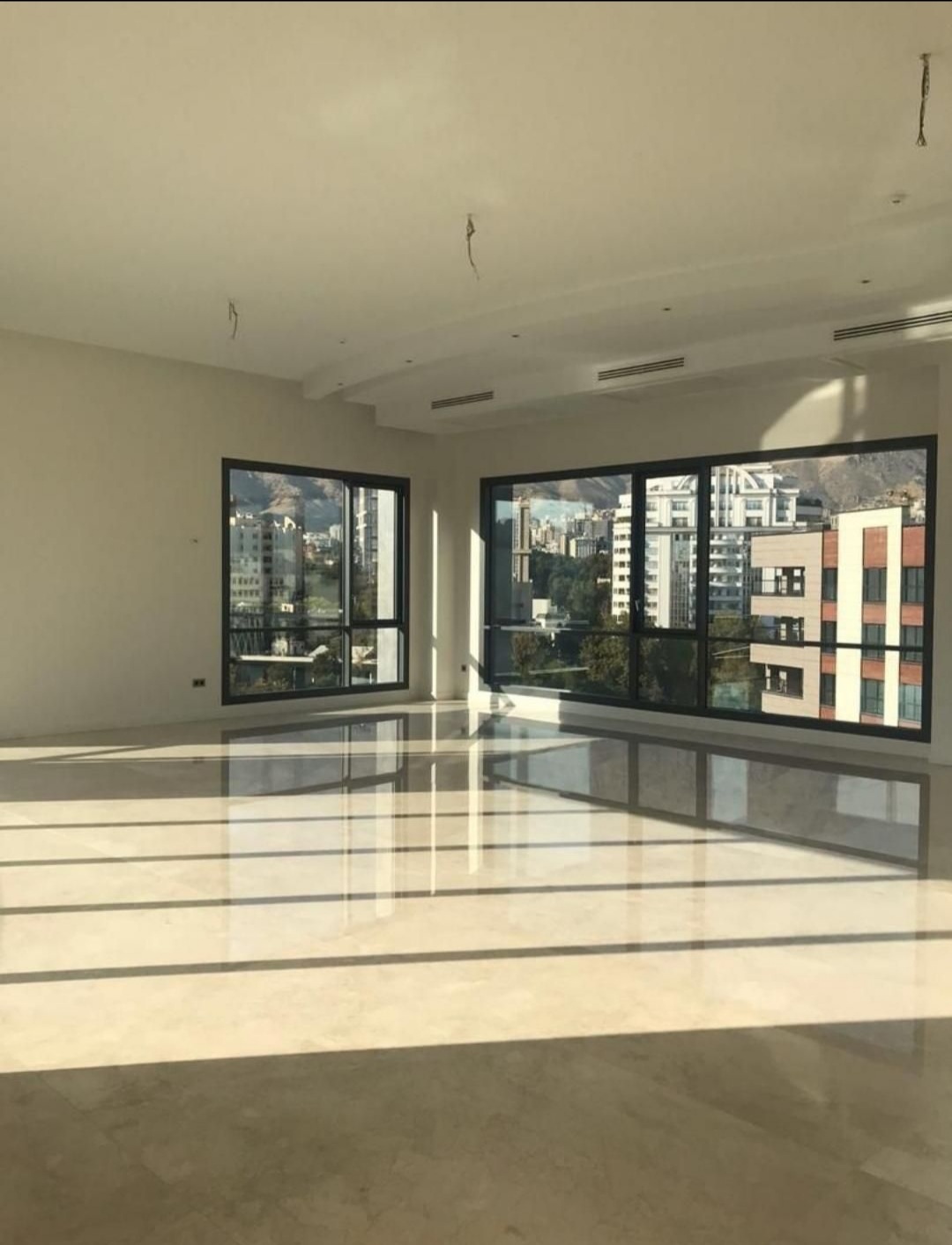 فروش آپارتمان 267 متر فرمانیه لوکیشن عالی