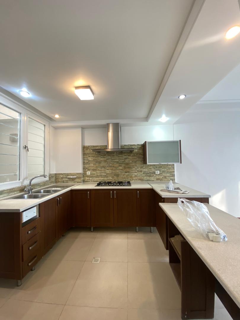 اجاره آپارتمان 100 متری در نیاوران