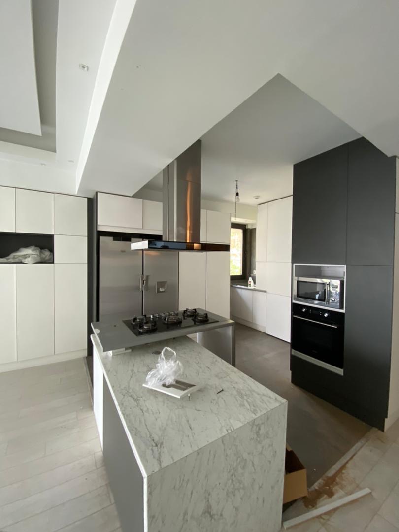 فروش آپارتمان 150متر فرمانیه شرقی مدرن سازه ای به نام