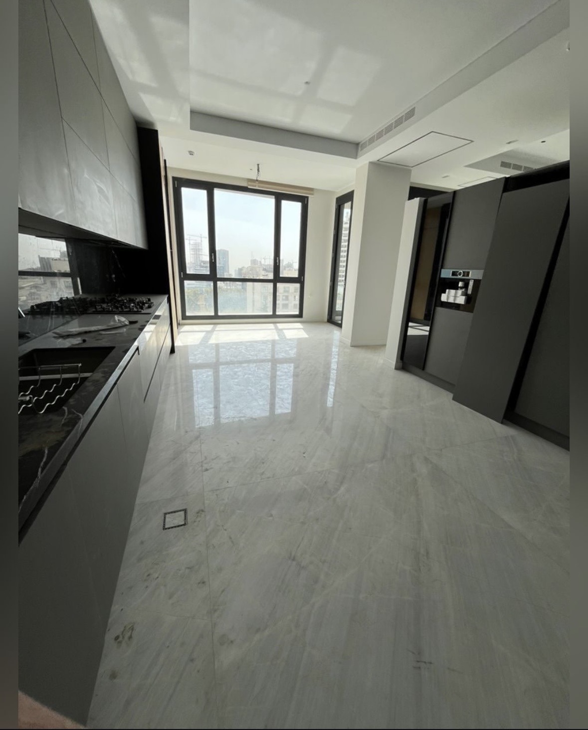 فروش آپارتمان 140متر دولت نوساز کلید نخورده 2پارکینگ