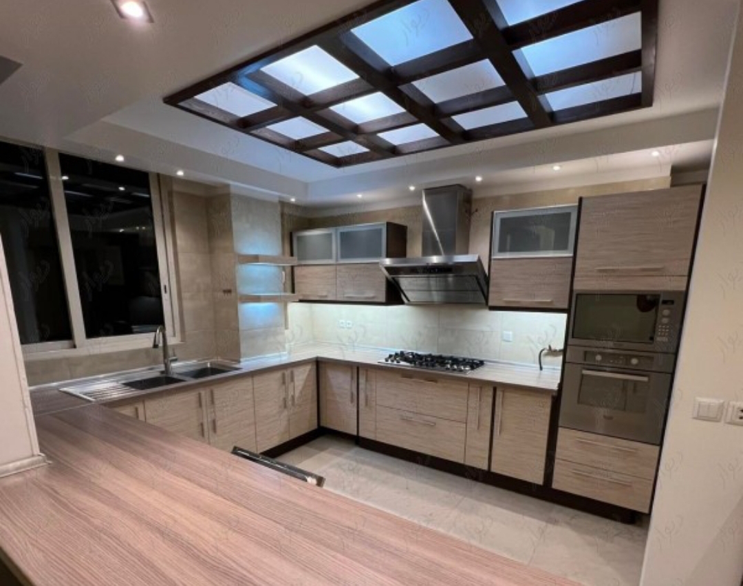 آپارتمان150متر تاپ لوکیشن فرمانیه سنبل