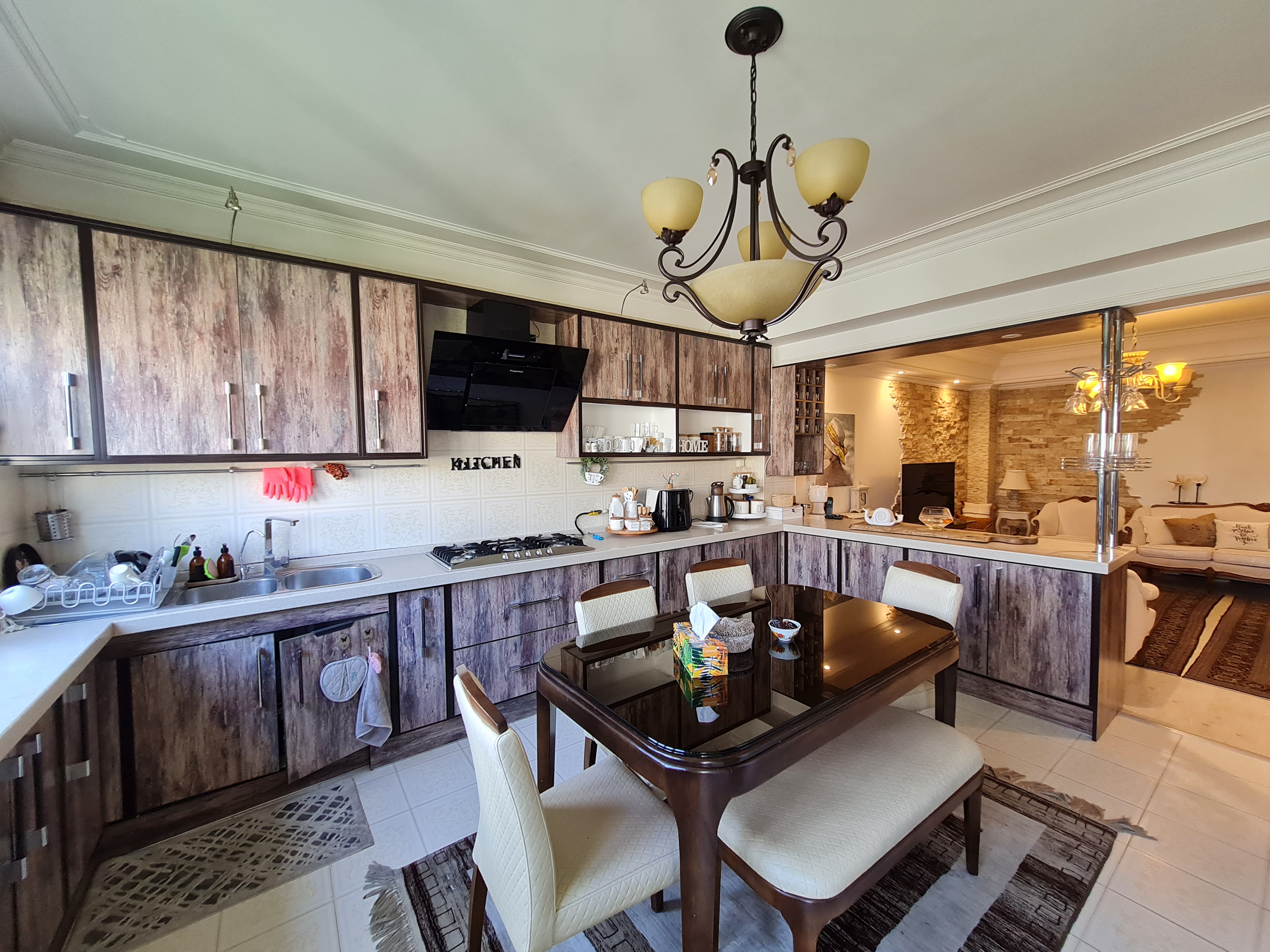 فروش آپارتمان 200 متر تاپ لوکیشن دروس