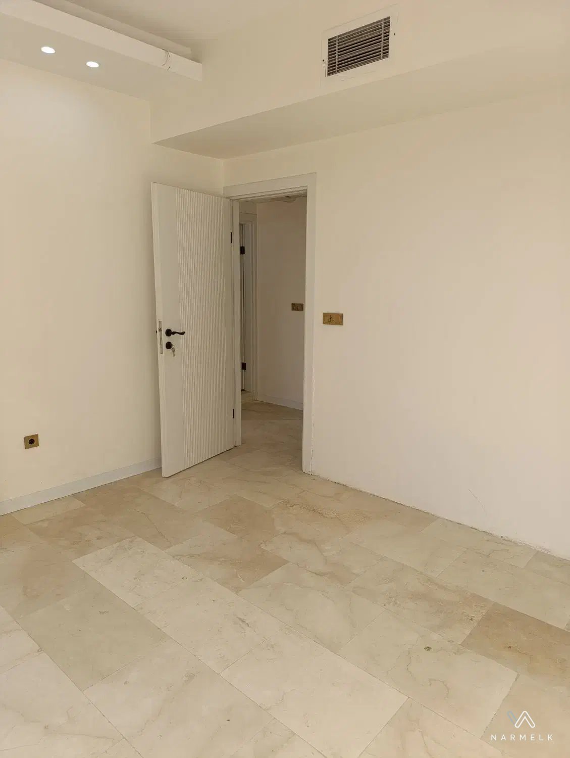 اجاره آپارتمان 93متر نارمک 2خواب کلید نخورده