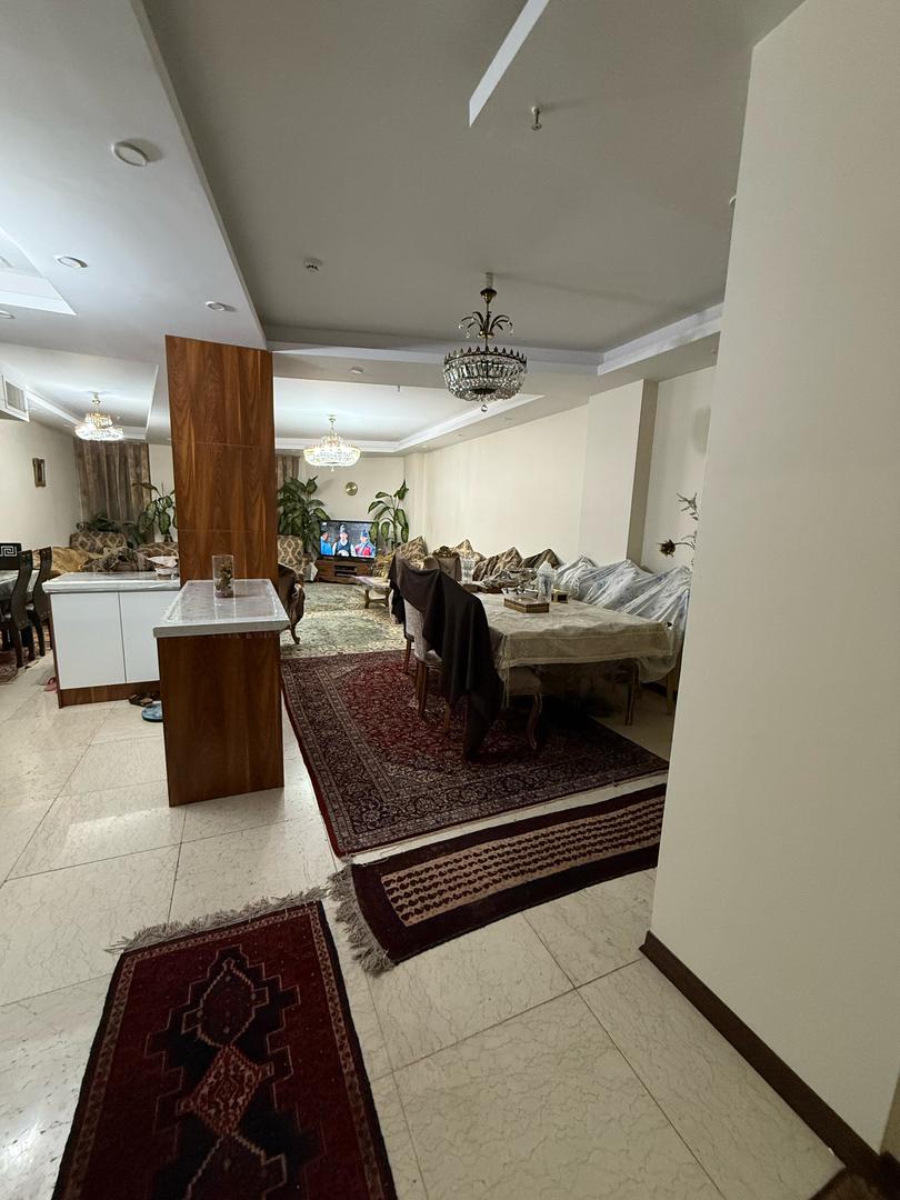 اجاره اپارتمان 135 متری با نور گیر عالی