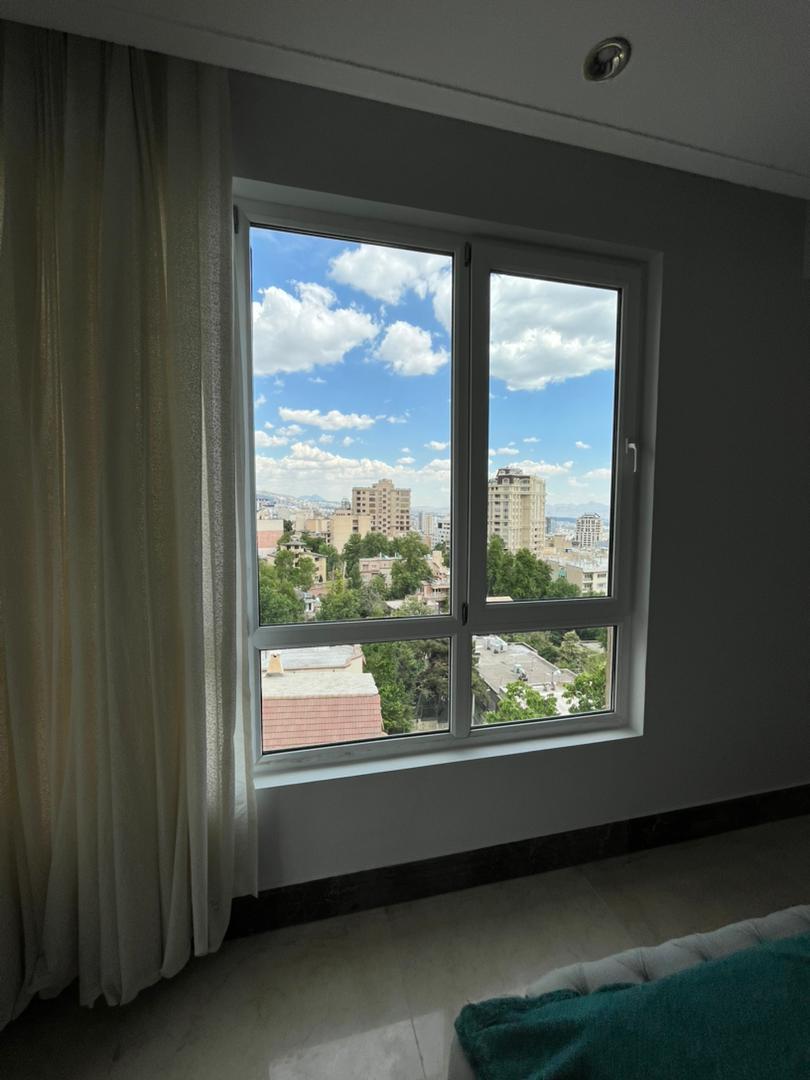 فروش آپارتمان 219 متر نیاوران کلیدنخورده نور فوق العاده