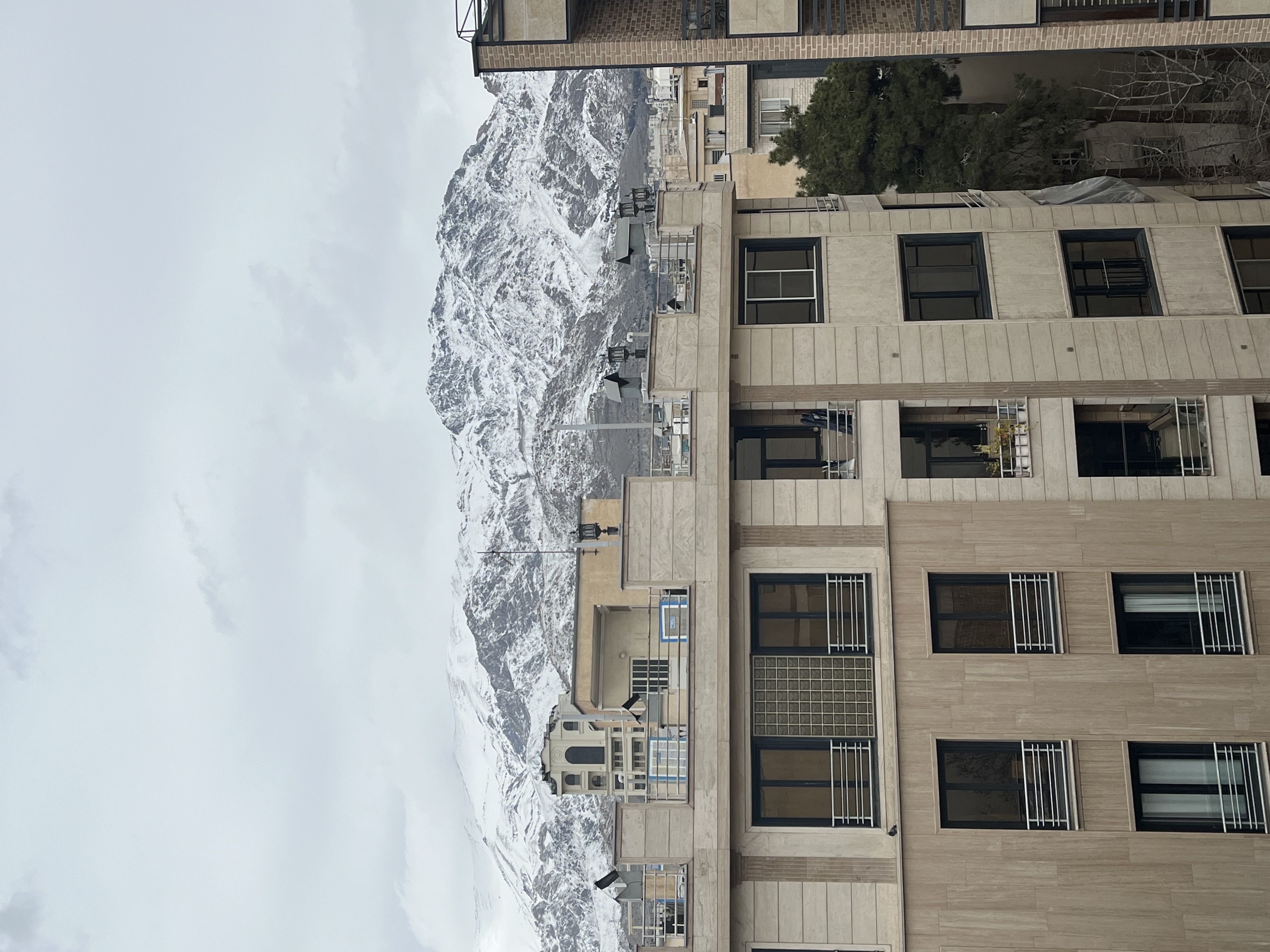 فروش آپارتمان 110 متر طبقه 5 ویو ابدی در تاپ لوکیشن دیباجی