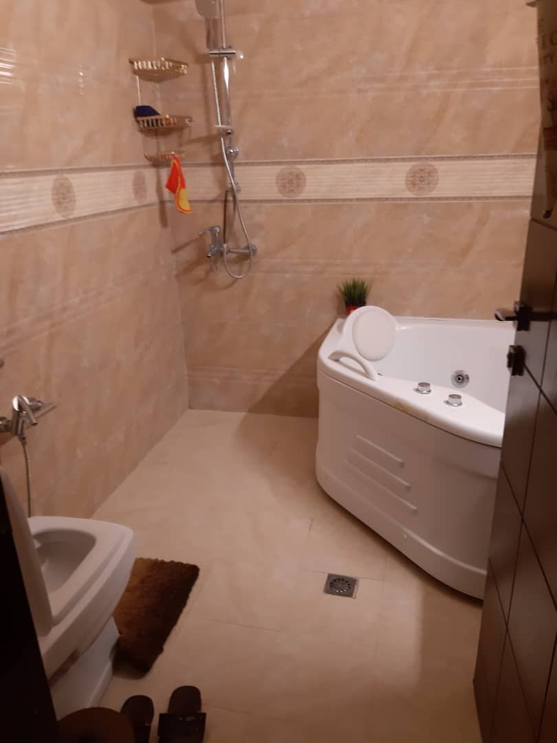 فروش آپارتمان 160متر هفت حوض فول امکانات