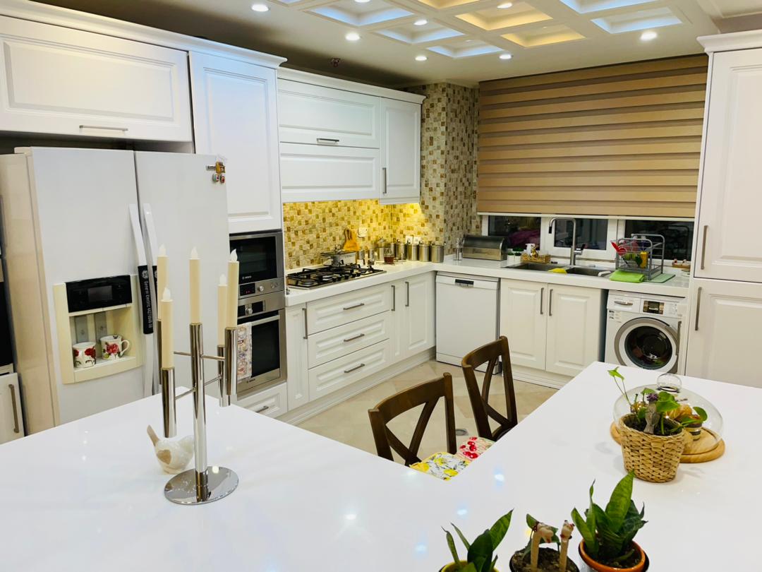 فروش آپارتمان 130 متر تاپ لوکیشن جهانتاب