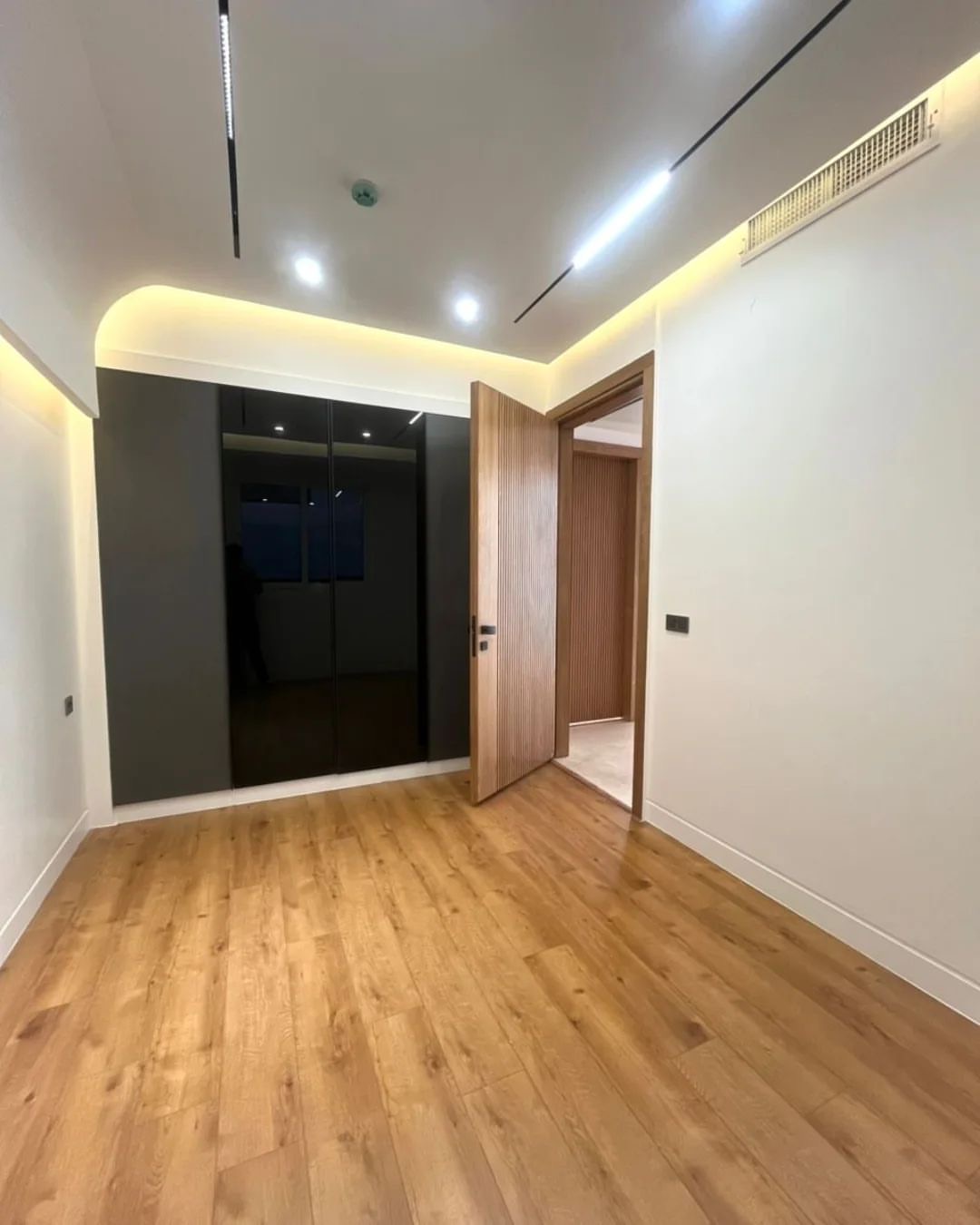 اجاره آپارتمان 140 متر 2 خواب نیاوران