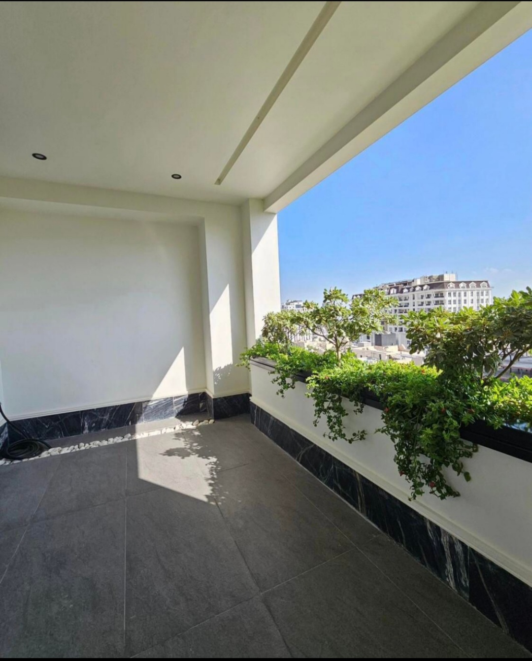 فروش آپارتمان 234 متر اقدسیه امنیت لوکیشن