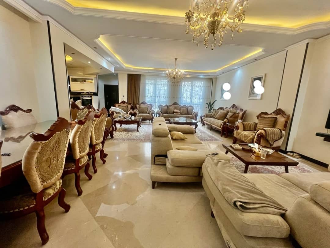 فروش آپارتمان 150متری نیاوران