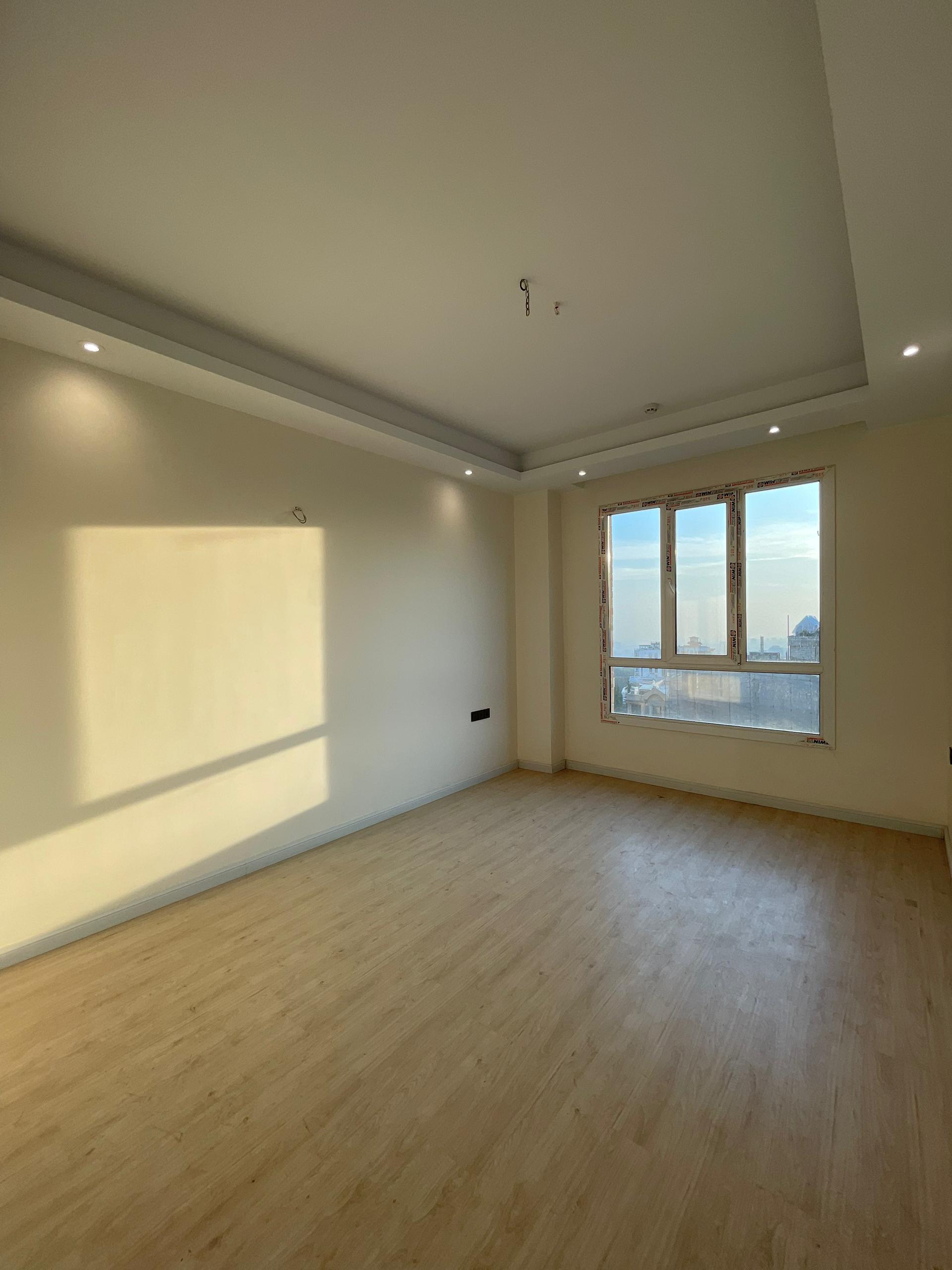 فروش آپارتمان 100متر 2خواب سپند نوساز کلیدنخورده