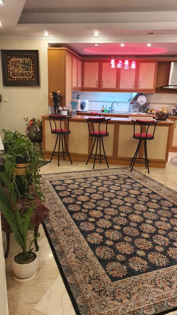 اجاره آپارتمان 90 متر دولت ورودی مجزا سرایداری