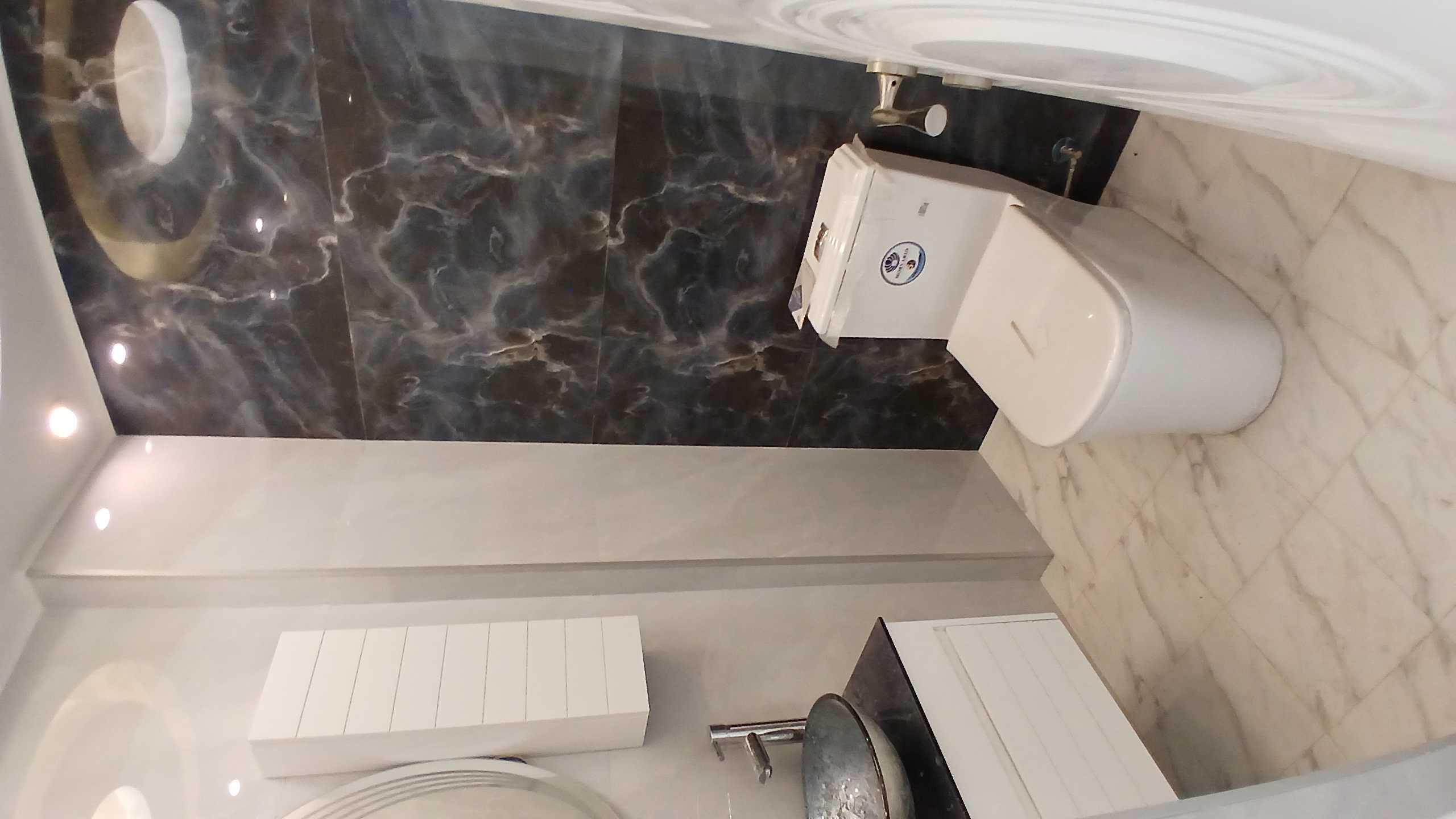 فروش آپارتمان 210 متر هفت حوض سرتاسر نور تاپ لوکیشن