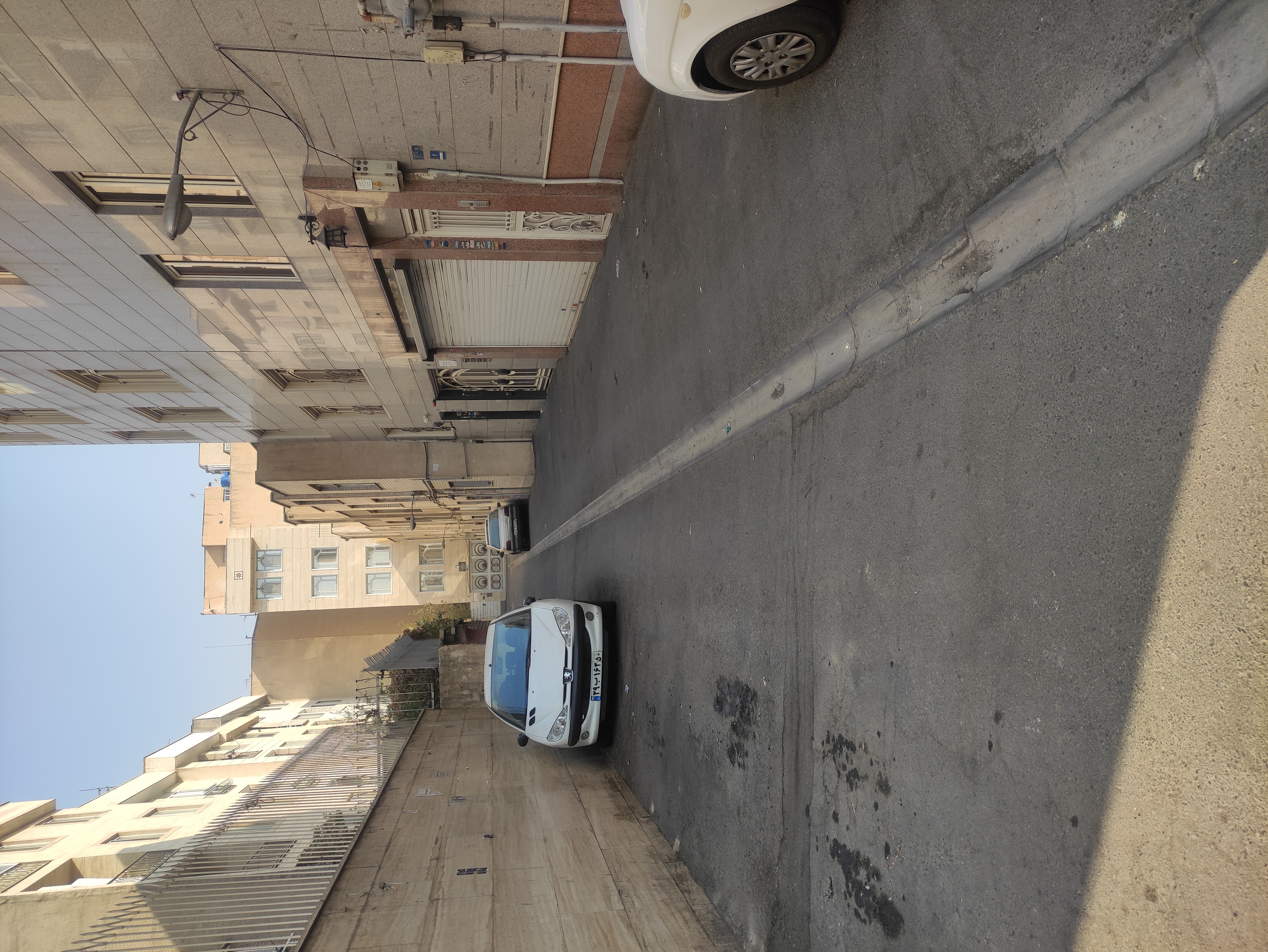 فروش کلنگی 100 متر فدک بر 6 بدون اصلاحی