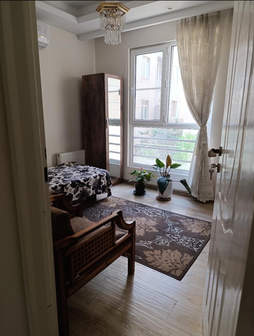 فروش آپارتمان 120متر هفت حوض فول امکانات