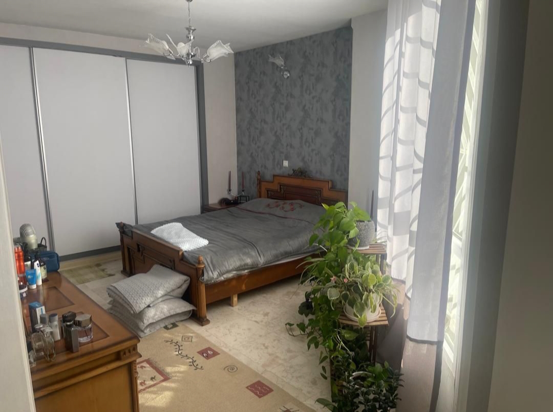 فروش آپارتمان 90 متر 2 خواب فول بازسازی شده
