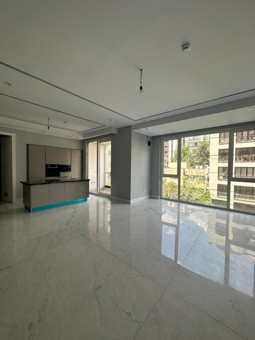 فروش آپارتمان 170متر فرمانیه تاپ لوکیشن