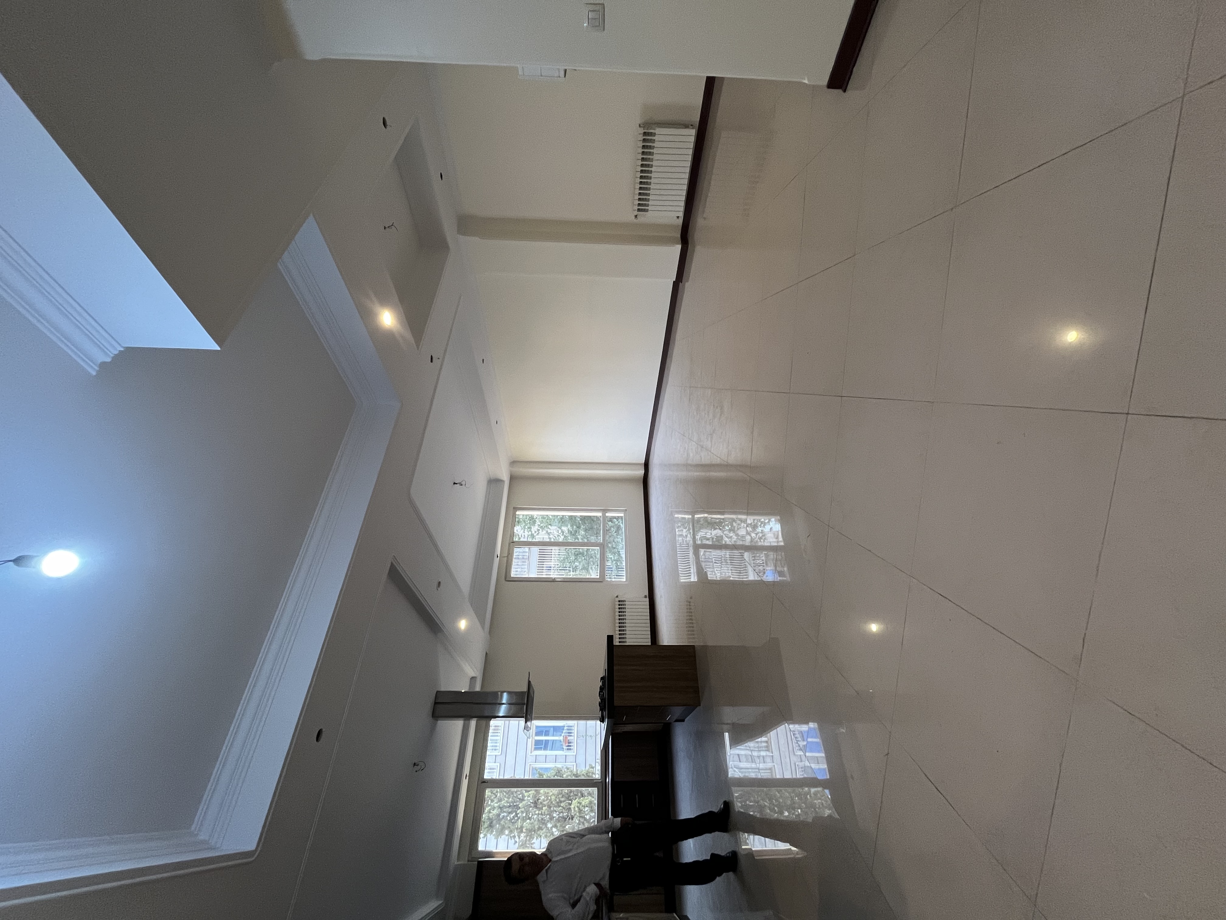 فروش آپارتمان 115 متر دیباجی به آفتاب 2پارکینگ سندی