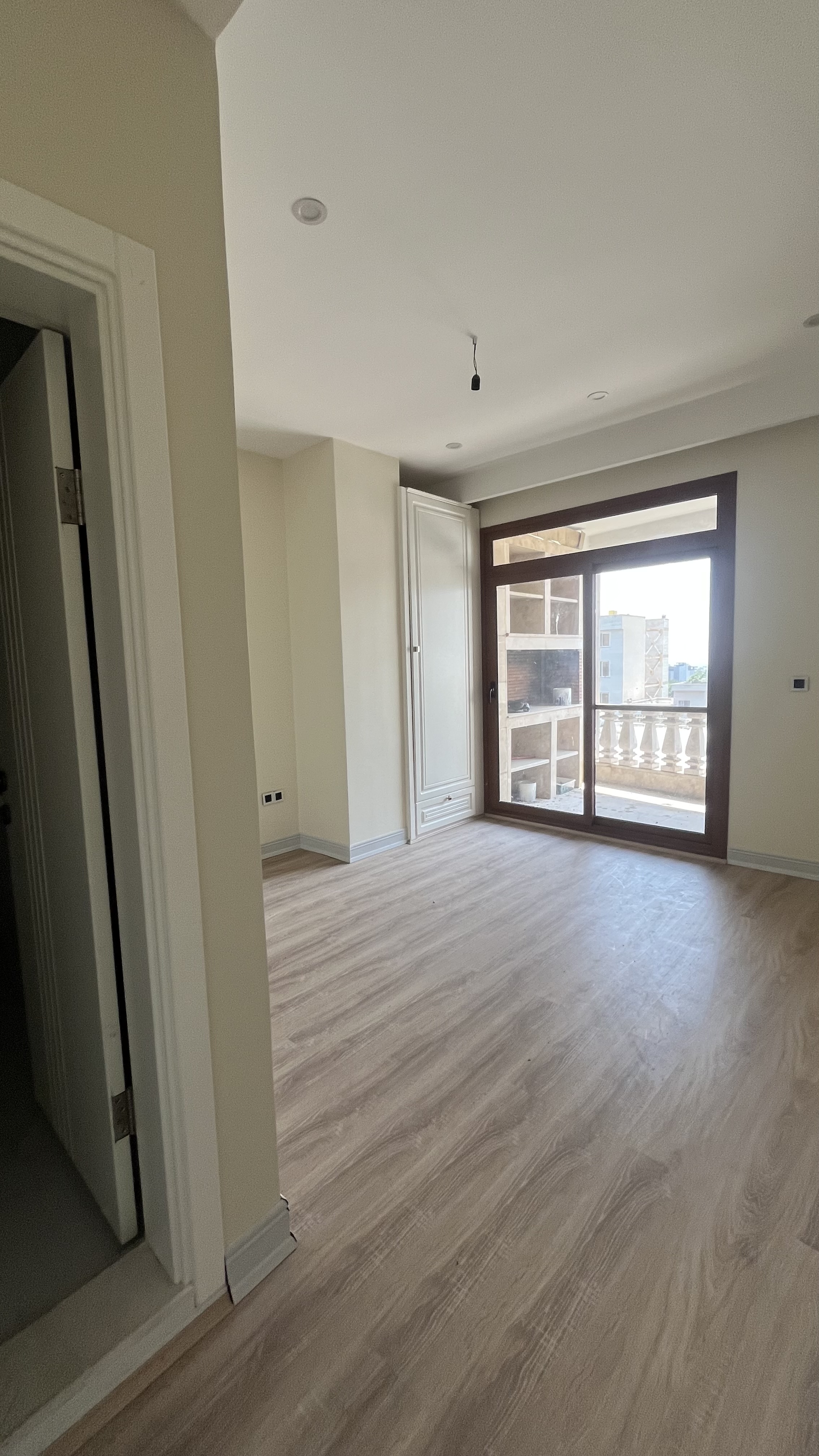 فروش آپارتمان 145 متر گلسنگ 3خواب