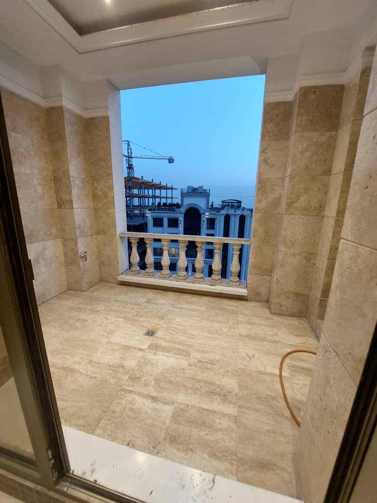 فروش آپارتمان 240 متر نیاوران مرجان