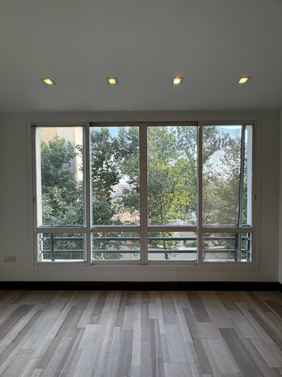 فروش 158 متری تاپ لوکیشن فرمانیه