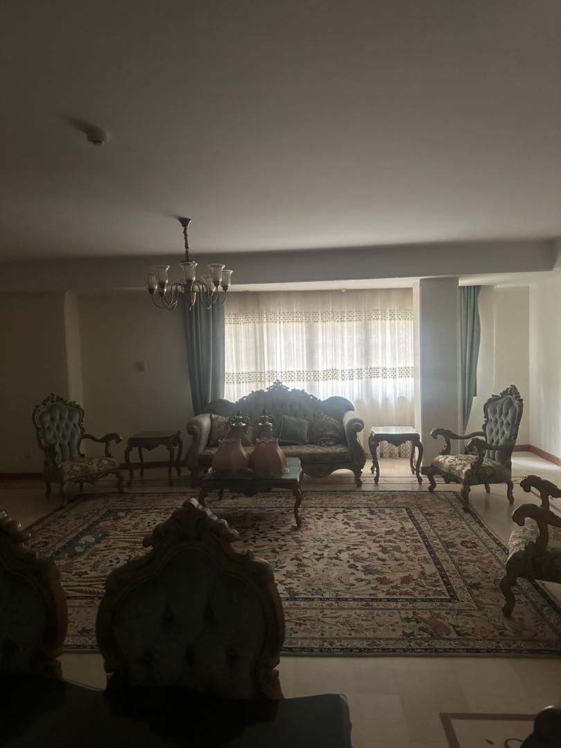 اجاره اپارتمان 200متر نیاوران سه خواب تاپ لوکیشن