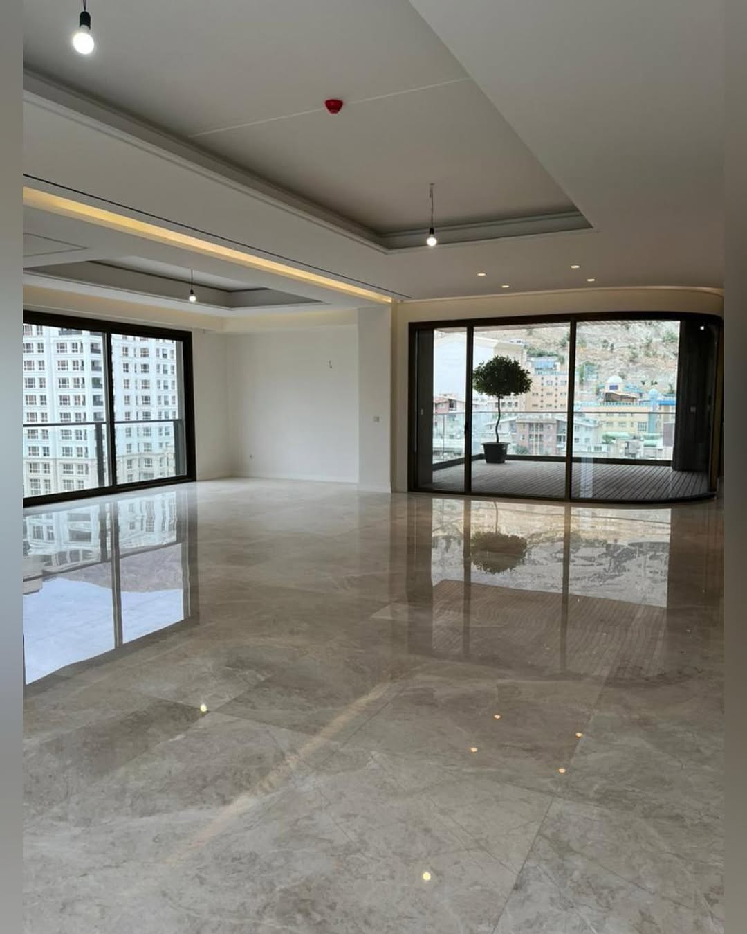 اجاره آپارتمان 330متر بوکان پنت هاوس با ویو 360درجه تکواحدی