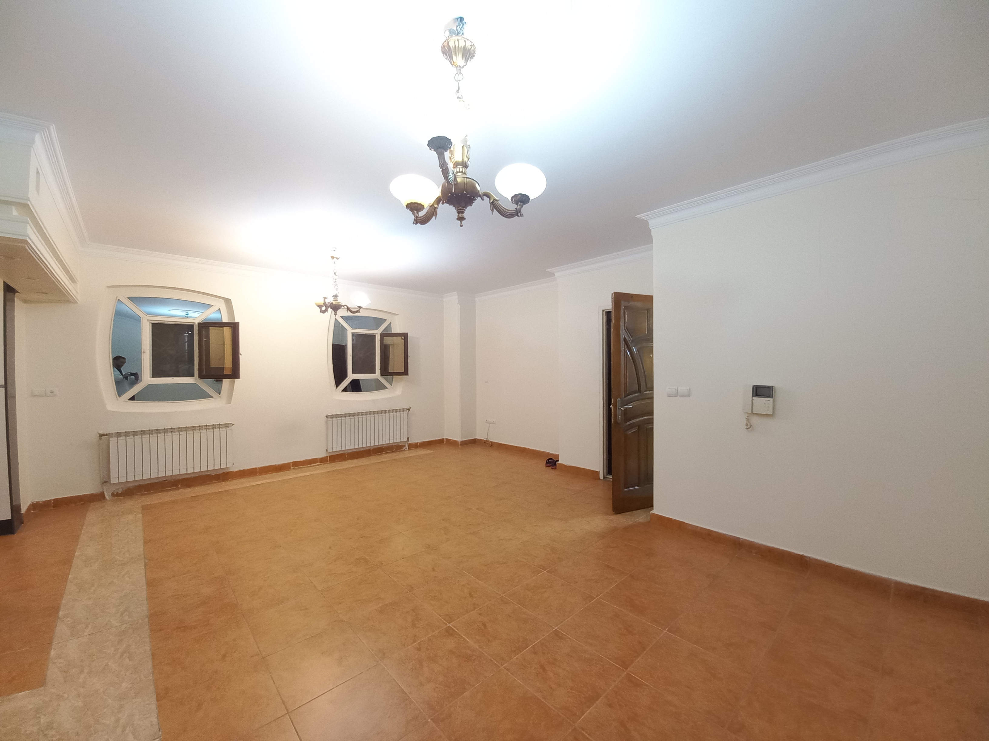 فروش آپارتمان 95 متر شهرک لاله