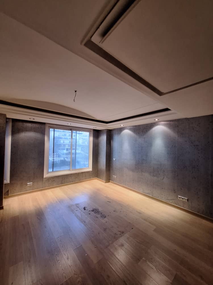 اجاره اپارتمان 340متر نیاوران 4 خواب ویودار فول  مشاعات