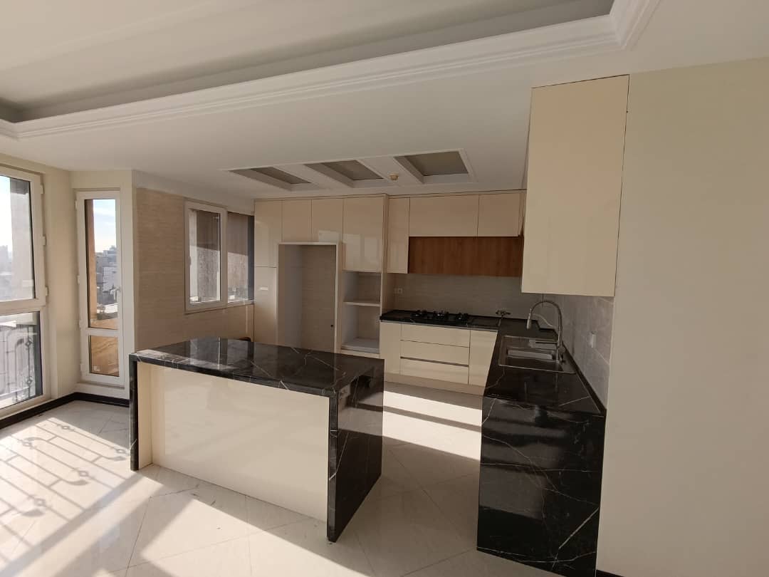 فروش آپارتمان 130 متر کلید نخورده تکواحدی در اختیاریه