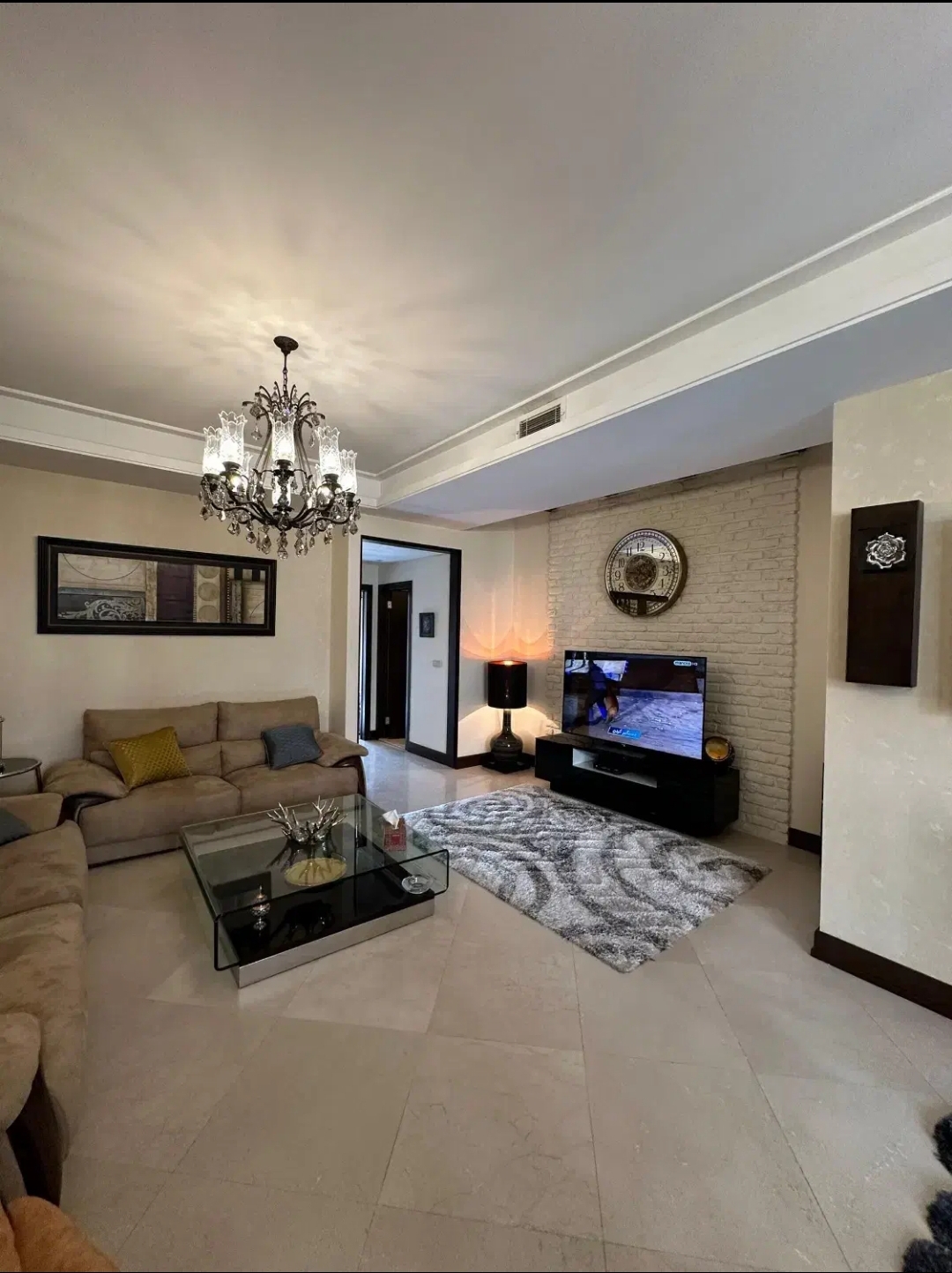 فروش آپارتمان 160متر فرمانیه شرقی 2پارکینگ تاپ لوکیشن