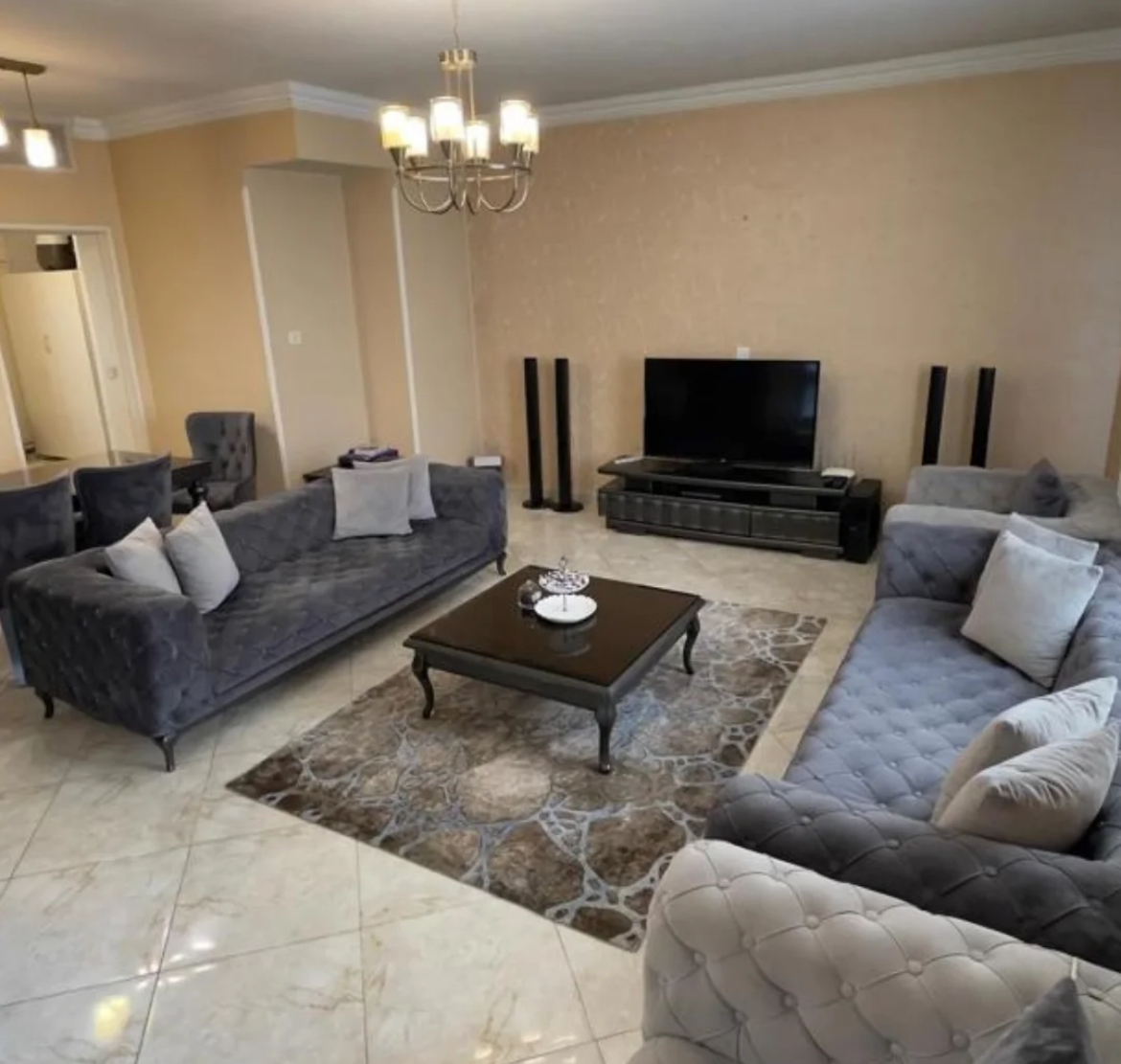 فروش آپارتمان 95 متری 2 خوابه