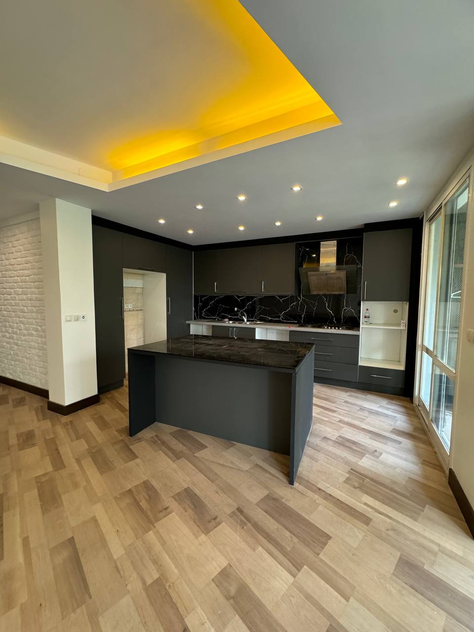 فروش 158 متری تاپ لوکیشن فرمانیه