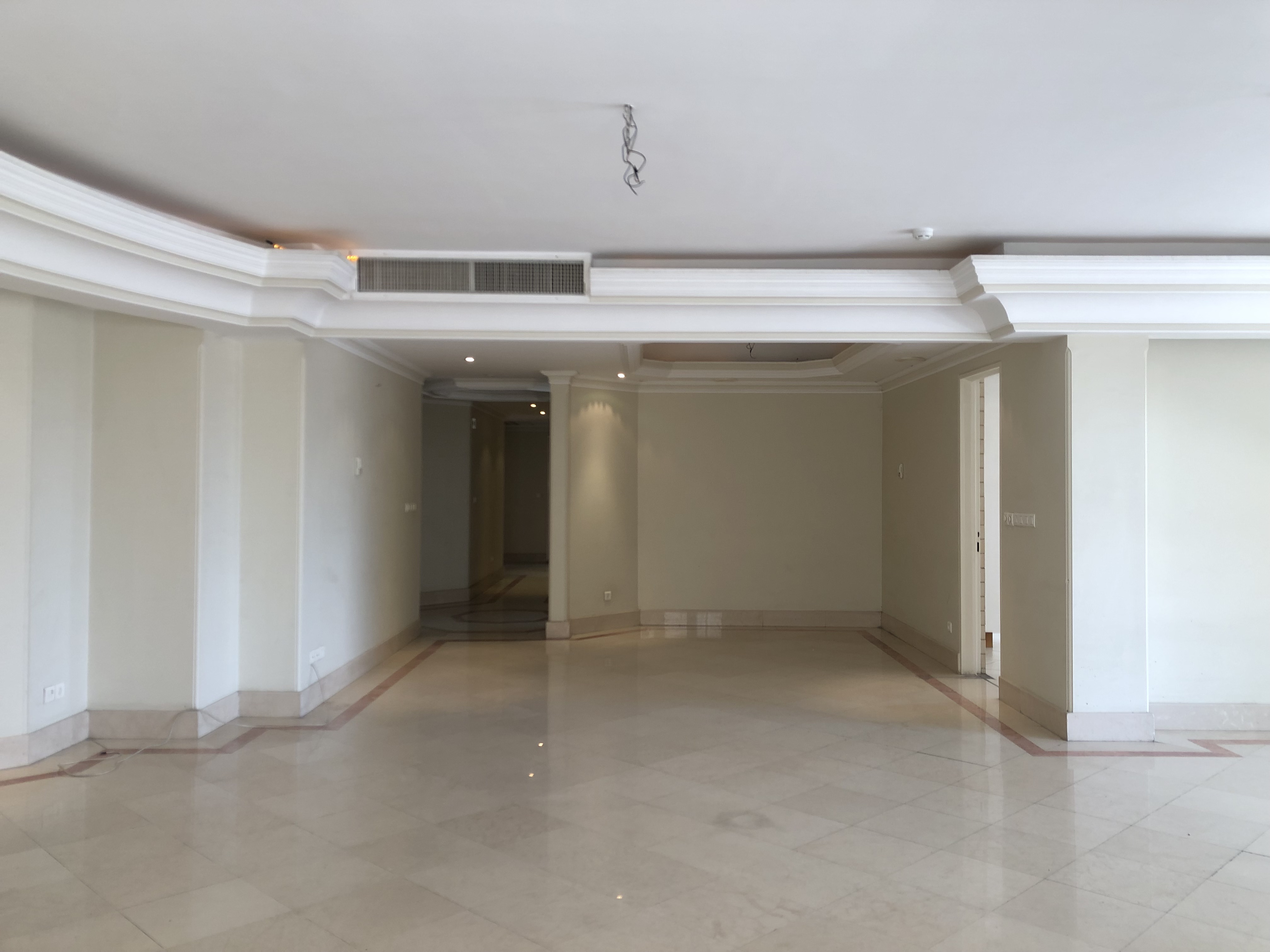 فروش آپارتمان 290 متر نیاوران گلسنگ