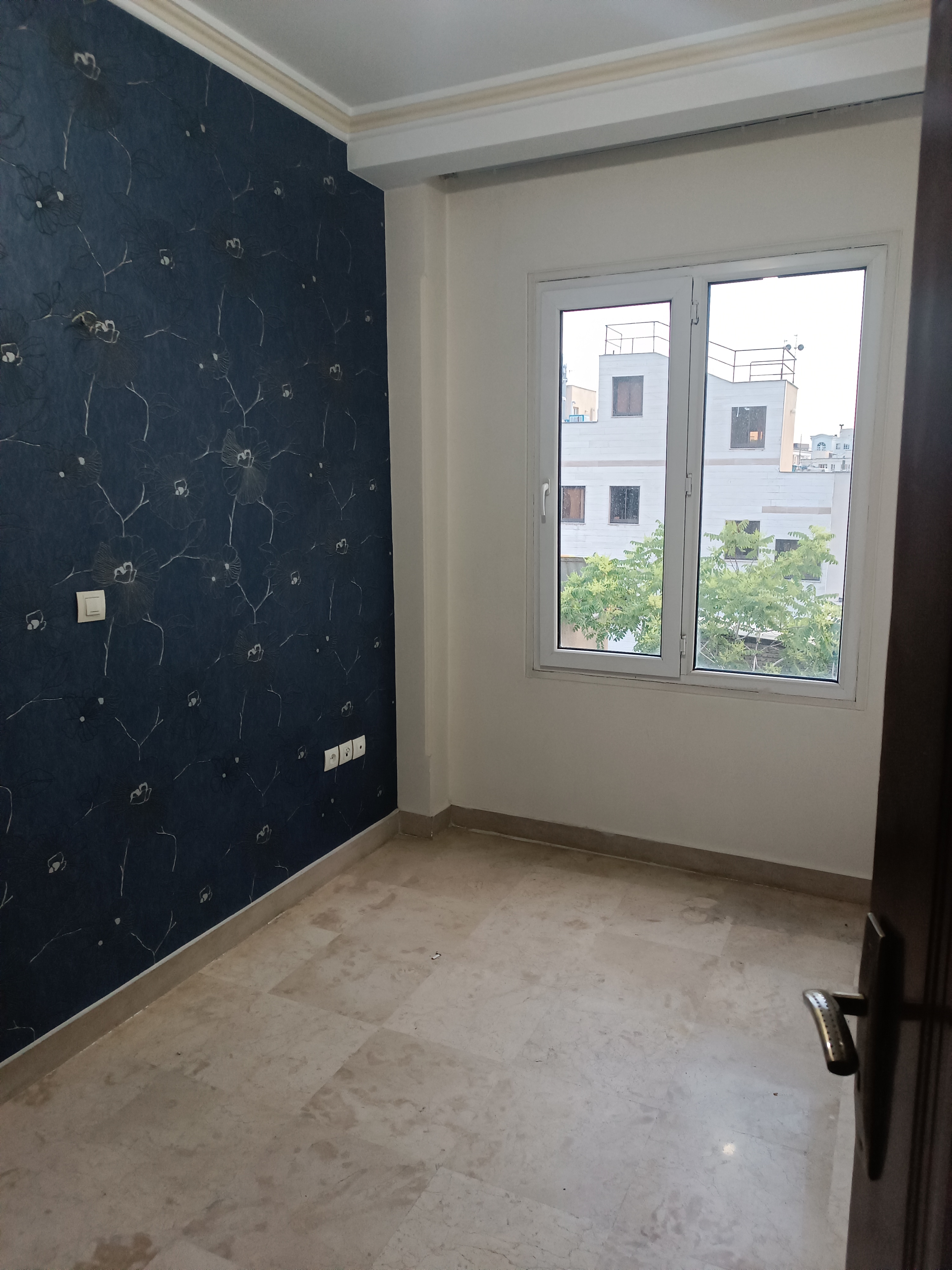 فروش آپارتمان 72 متر ازگل بالکن دار