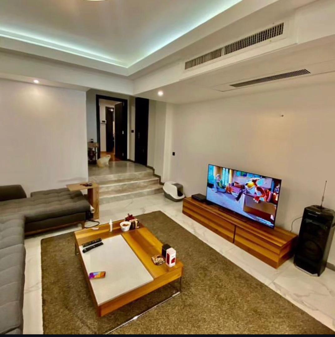 فروش آپارتمان 150متری آجودانیه