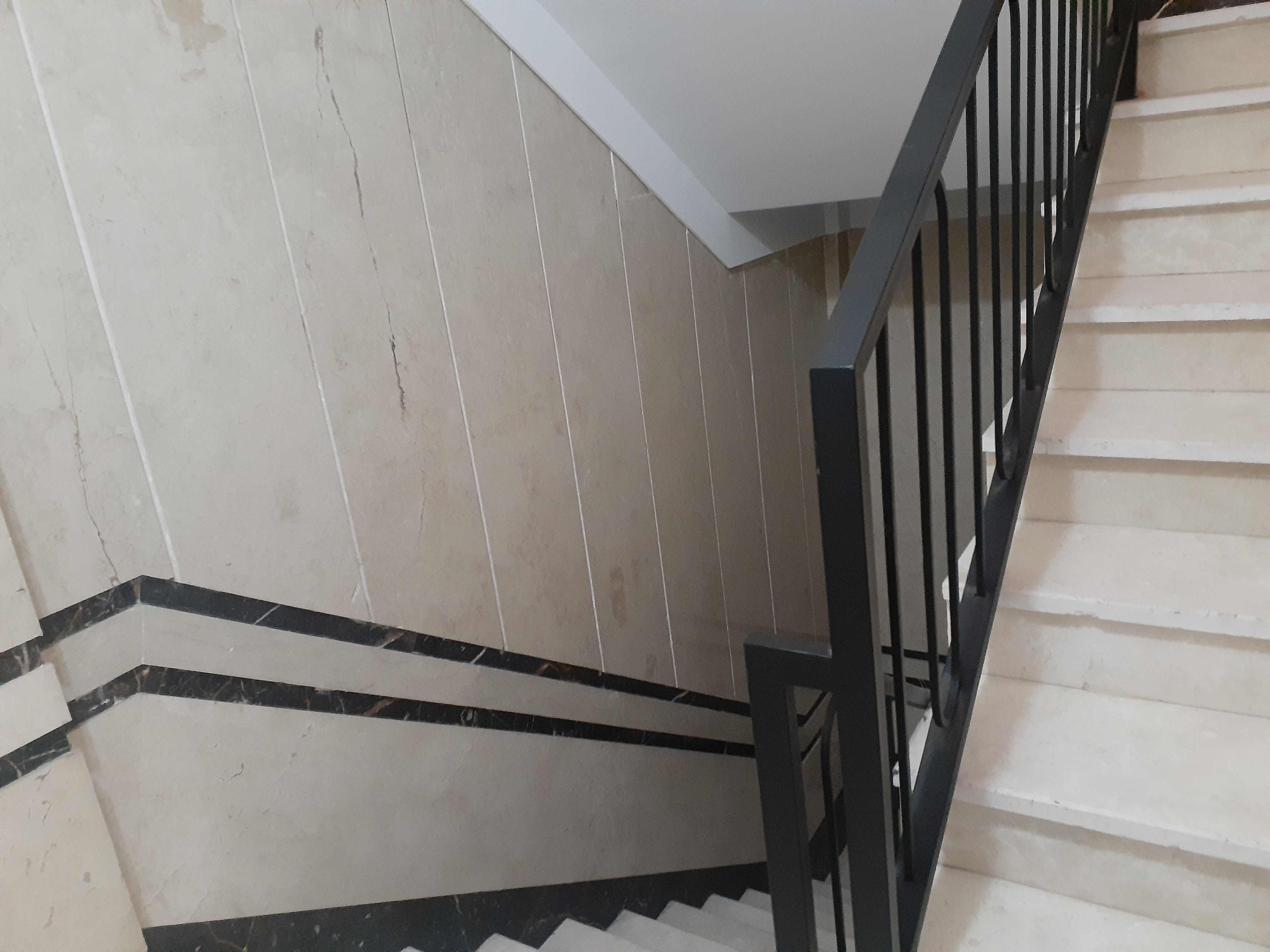 فروش آپارتمان 150متر دروس 2پارکینگ نوساز