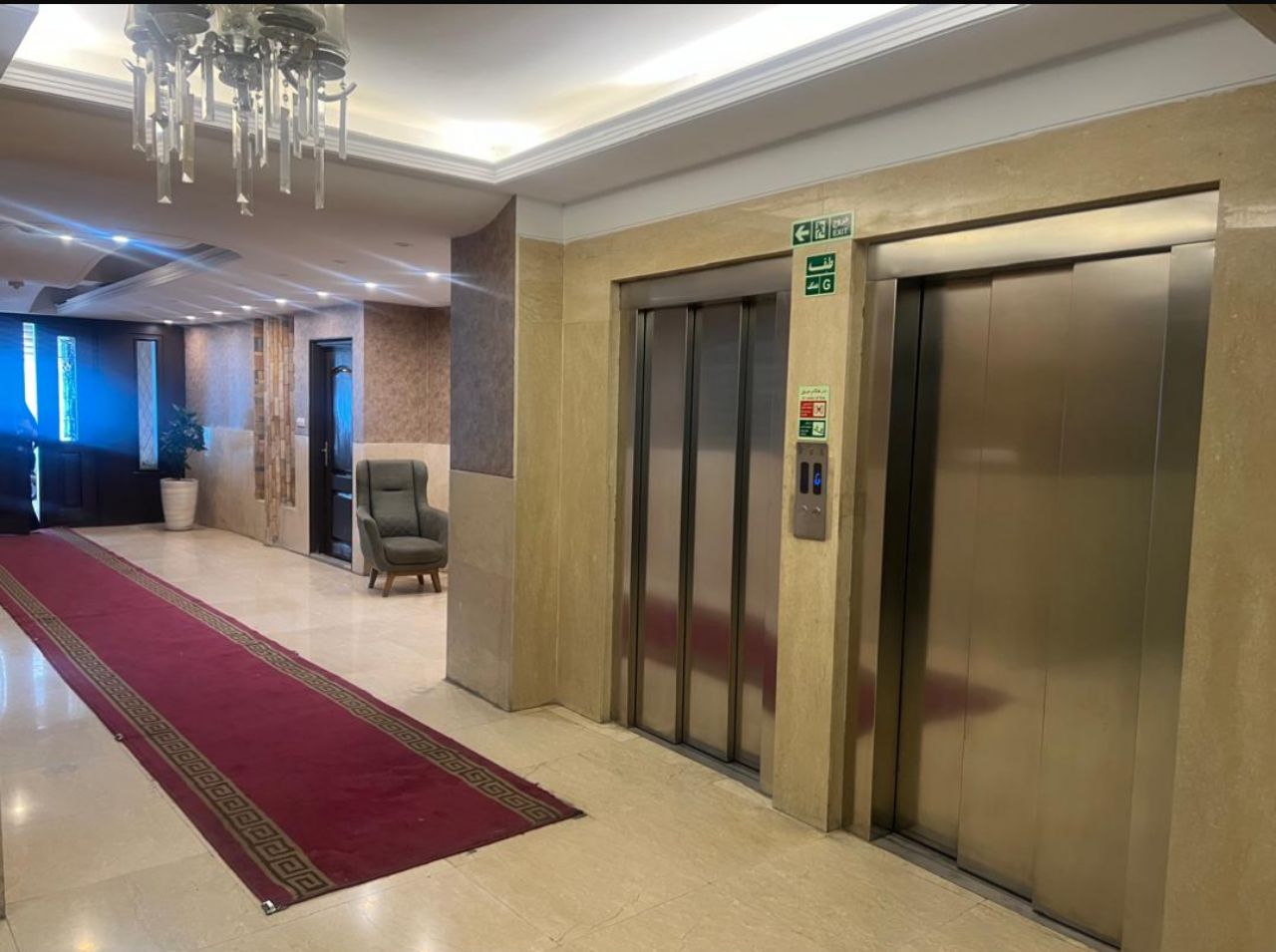 فروش آپارتمان 130 متر شمال کاج نیاوران