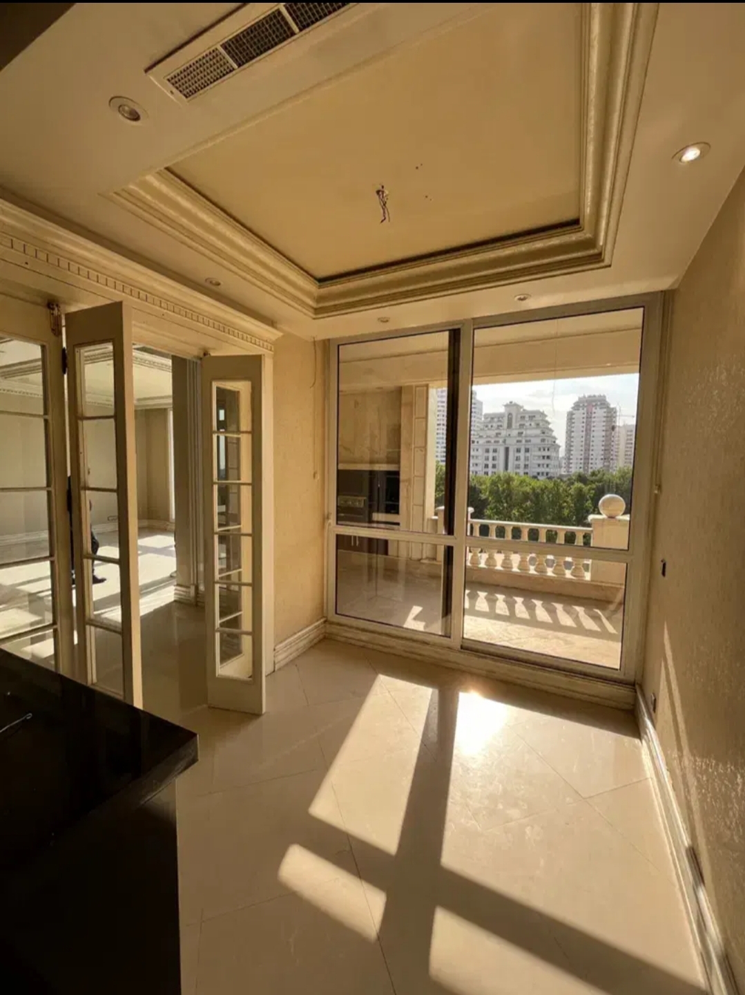 اجاره آپارتمان 220متر نیاوران فول مشاعات تاپ لوکیشن