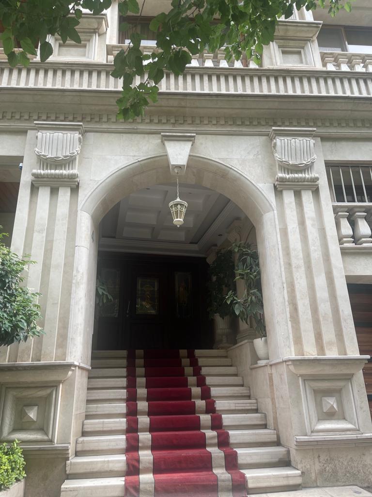 فروش آپارتمان 165 متر نیاوران