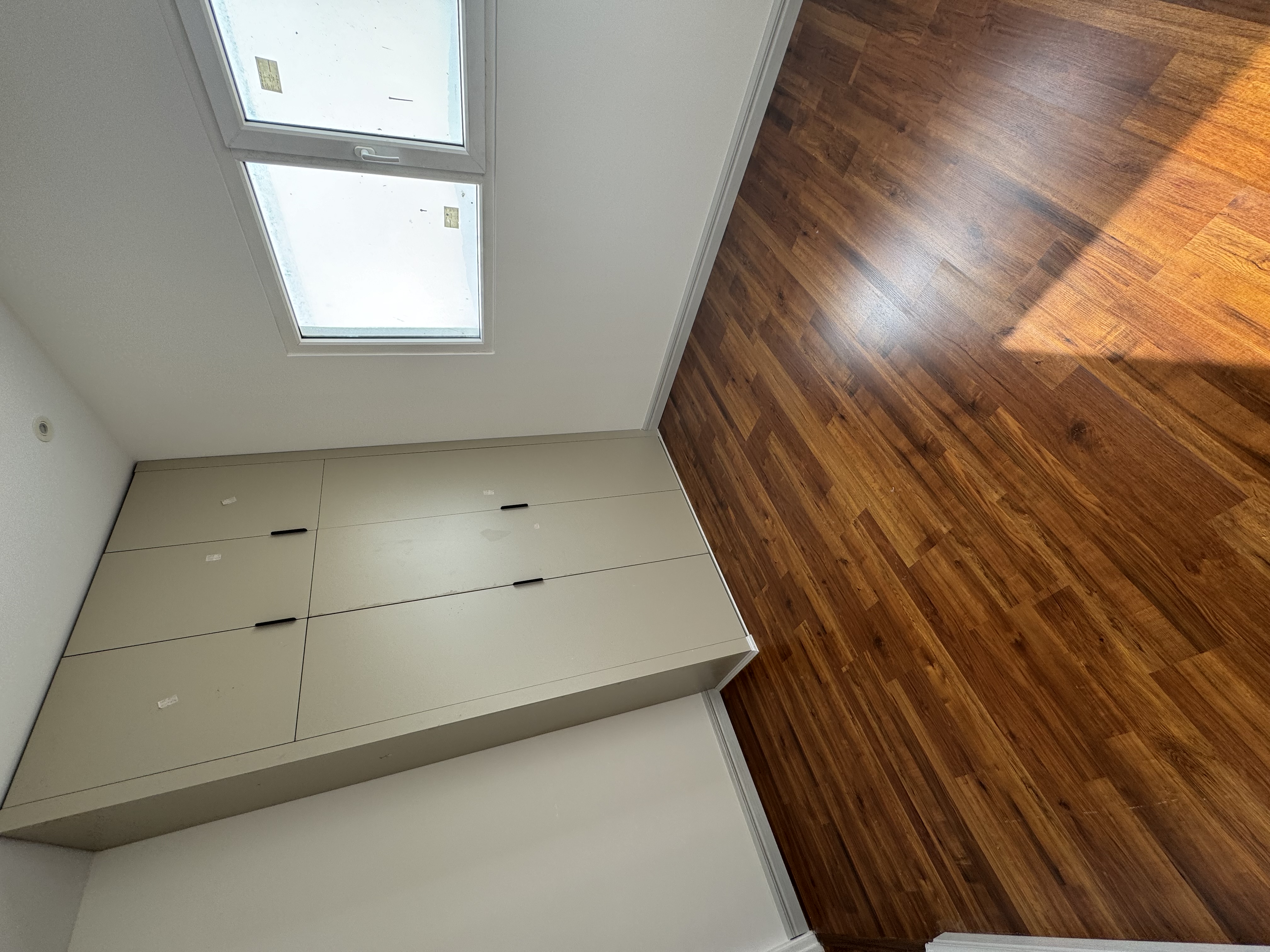 فروش آپارتمان 125 متر سوهانک نوساز کلیدنخورده