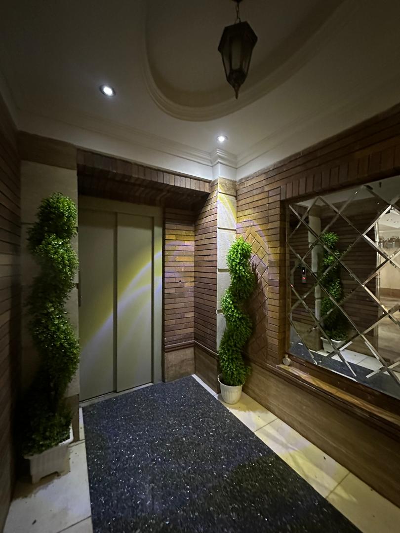 فروش آپارتمان 140 متر نیاوران