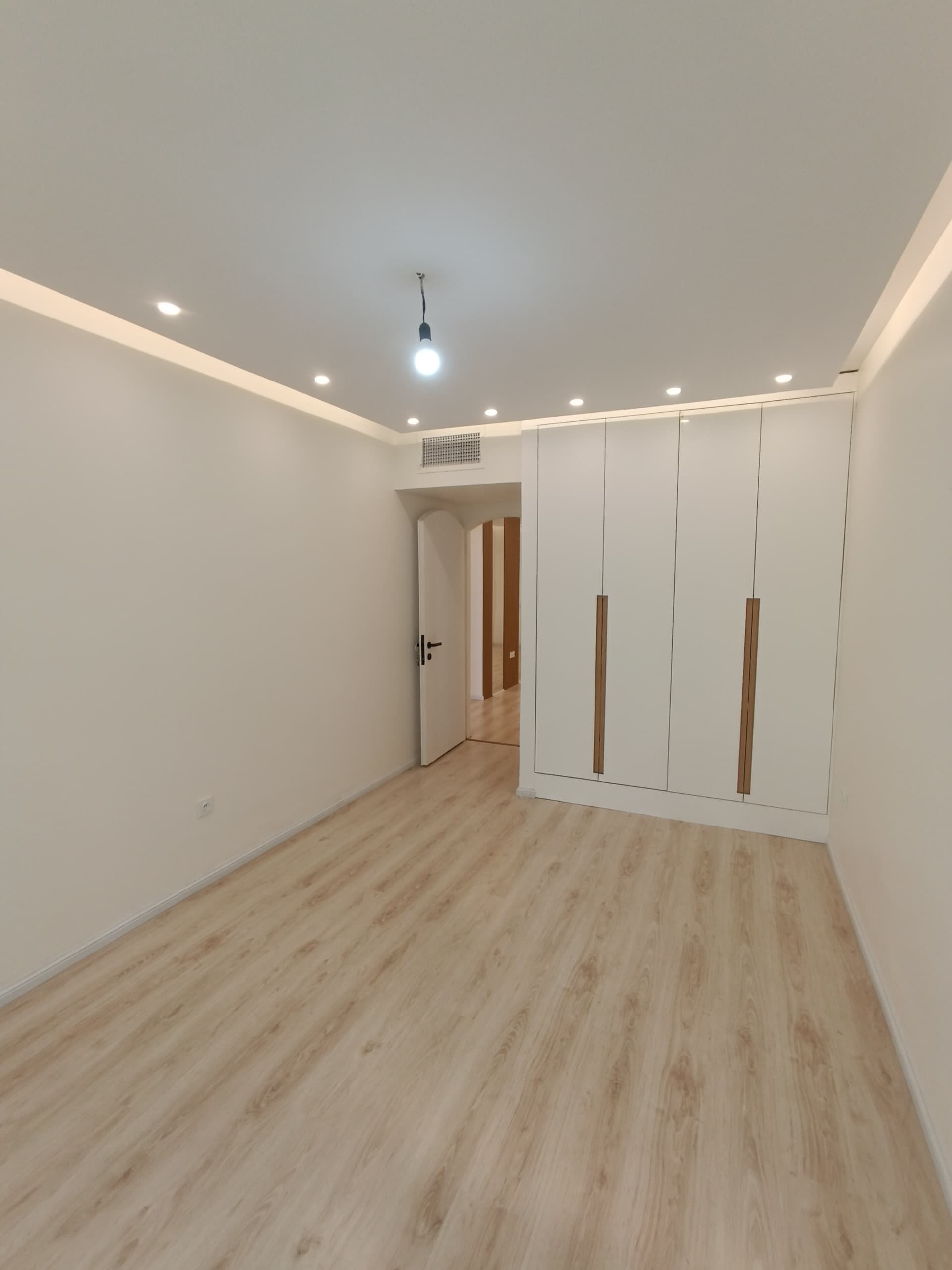 فروش آپارتمان 85متر ازگل 2خواب