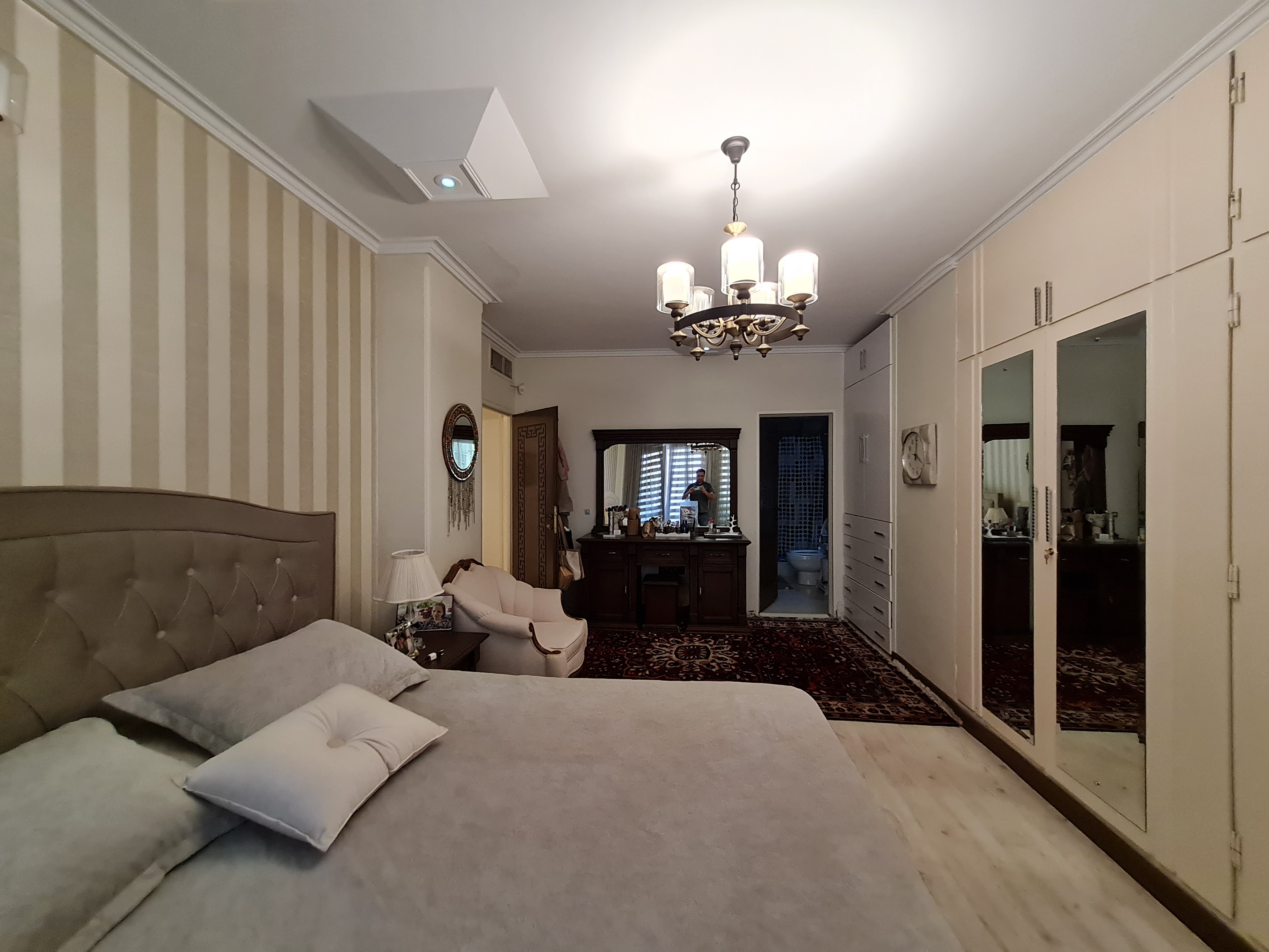 فروش آپارتمان 200 متر تاپ لوکیشن دروس