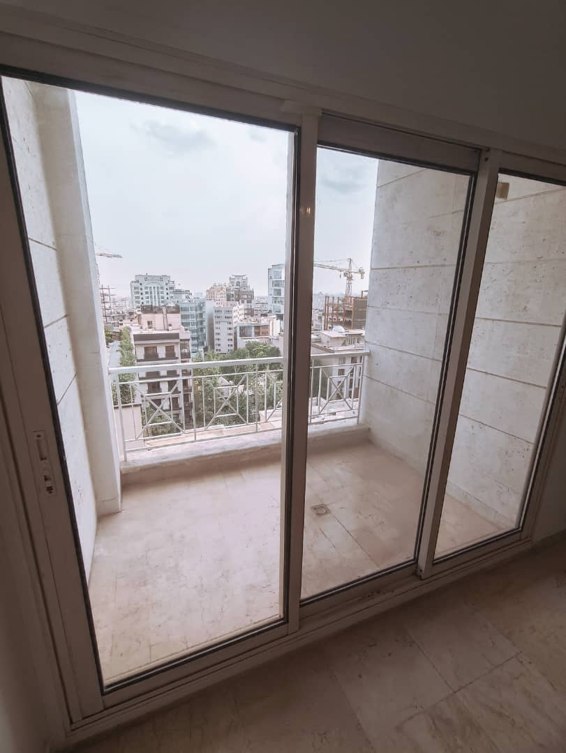 اجاره اپارتمان 220 متر نیاوران