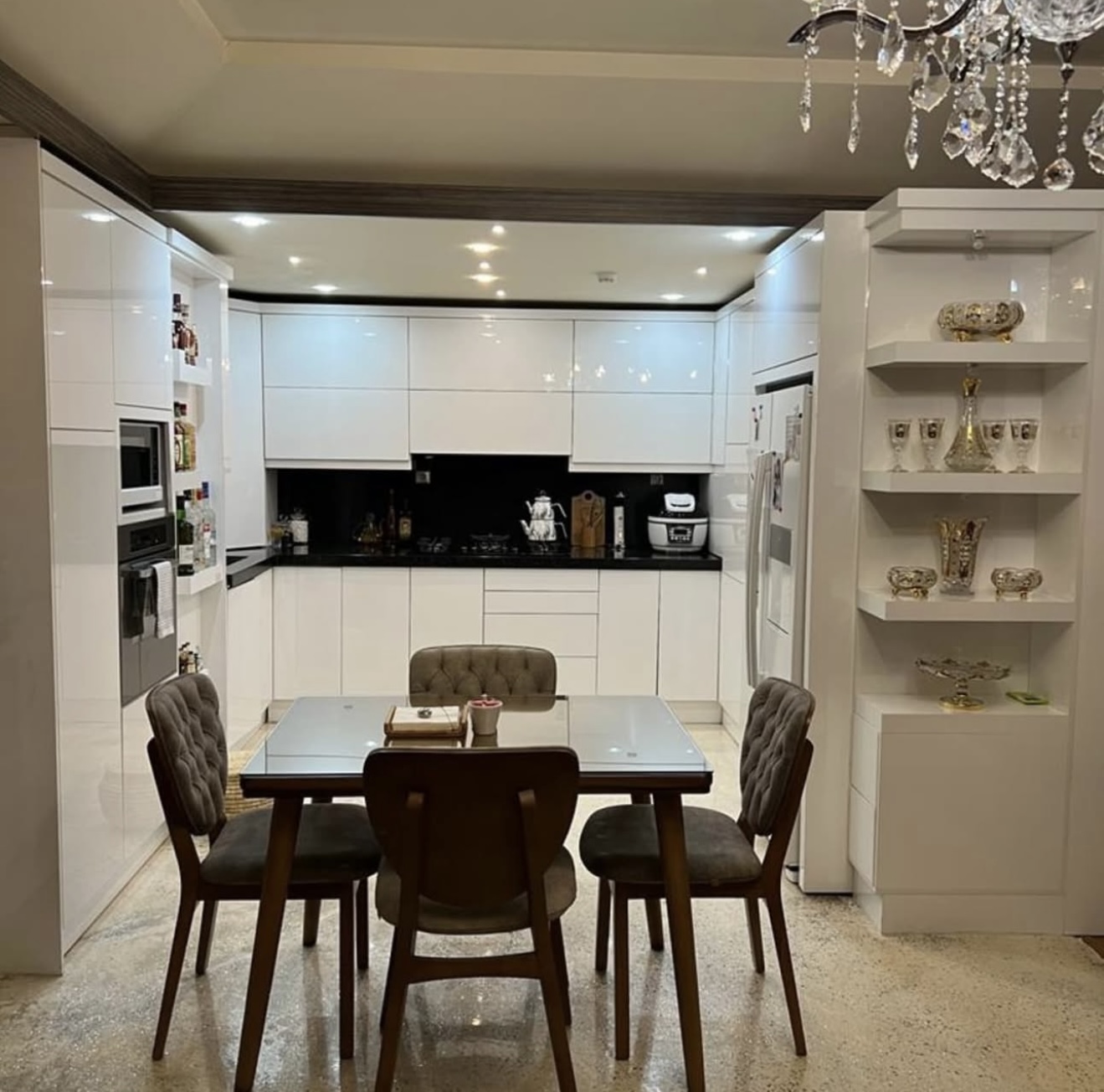 فروش اپارتمان 140 متر منظریه