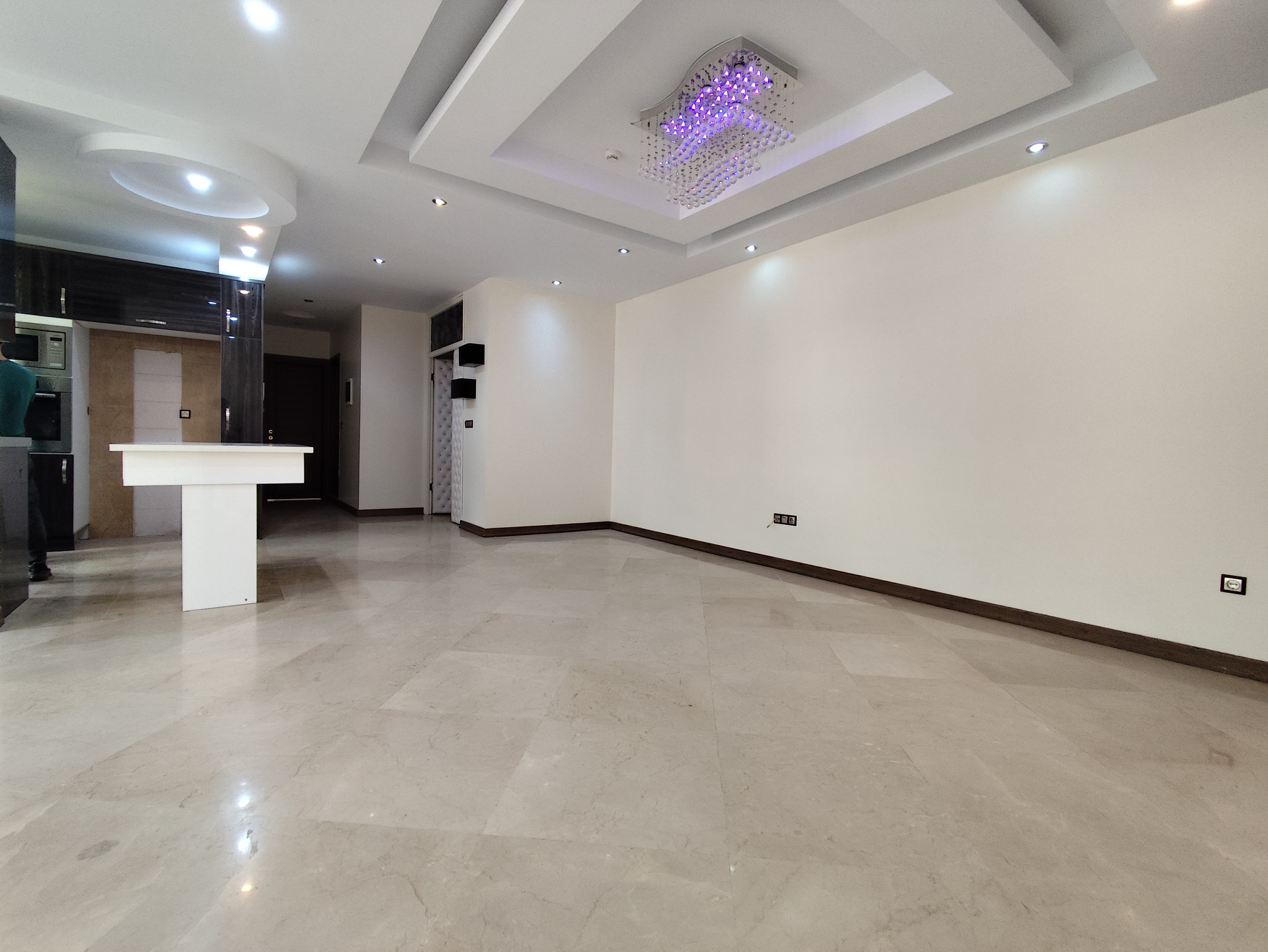 اجاره آپارتمان 130 متری گل سنگ