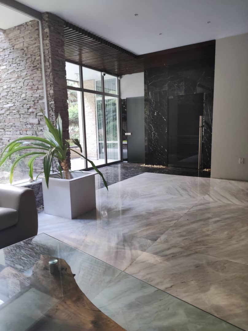 فروش آپارتمان 220 متر نیاوران